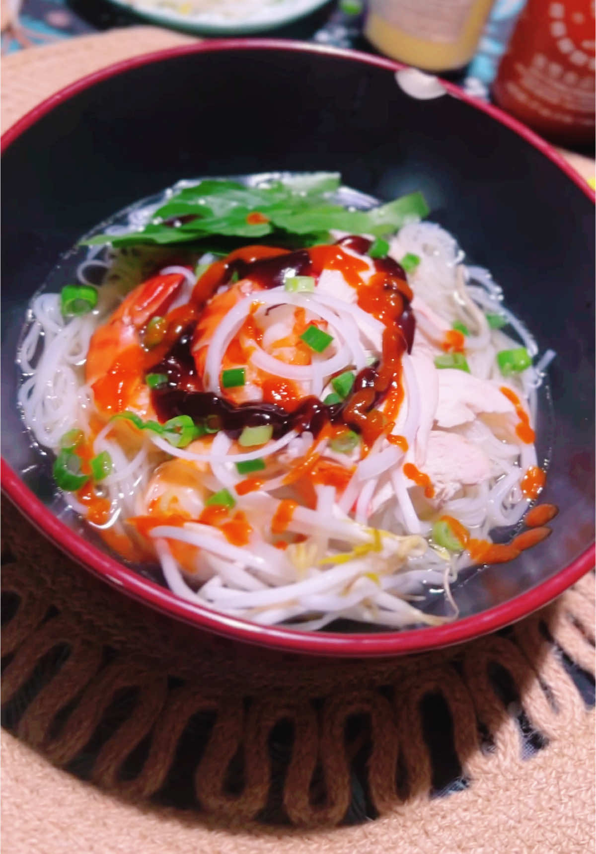 First time making #Pho 🍜😋 Perfect for this weather. Don’t come for me, I know its not the authentic way to make it 😅 #fyp #cookingtok 