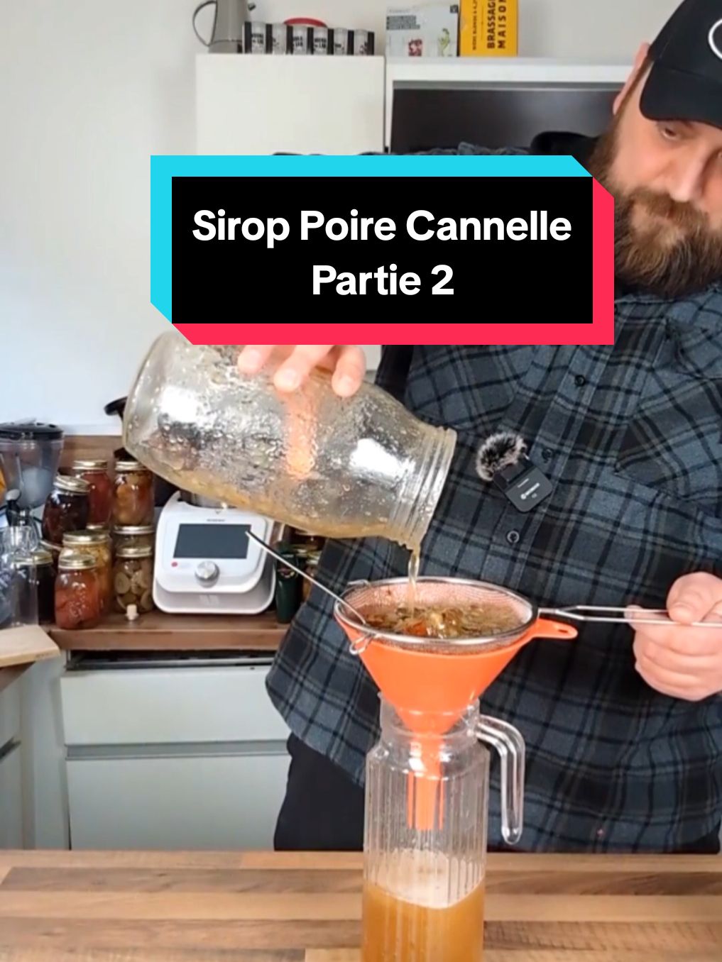 Réponse à @nico_l_as  On embouteille le sirop de poire de la précédente vidéo !