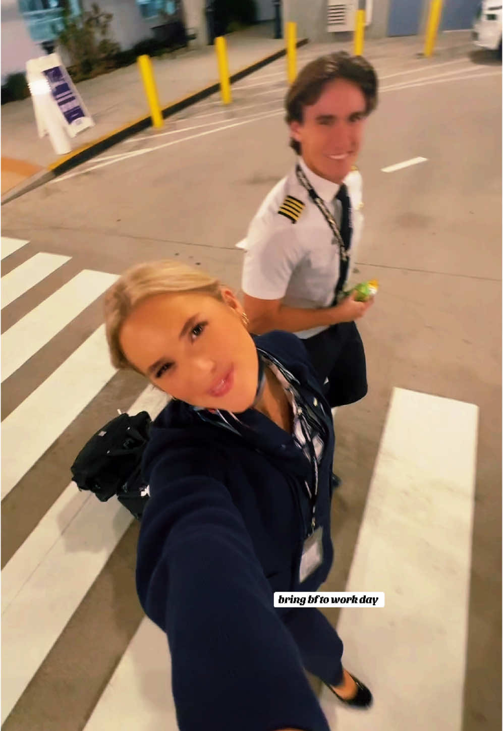 Such a fun time!!✈️🤍 @Kaden Thaddeus #fyp #foryoupage #airport #aviation #pilot #flightattendant #airplane #work #jobs 