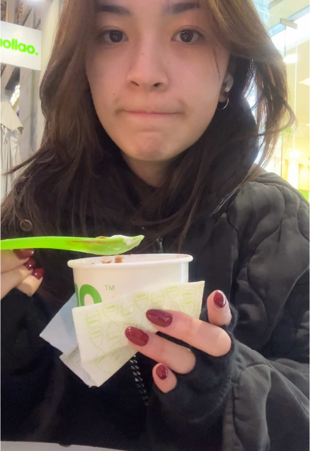 here's 48 secs of me eating froyo bc i love froyo LLAOLLAO SLAPS HARDER IN SPAIN