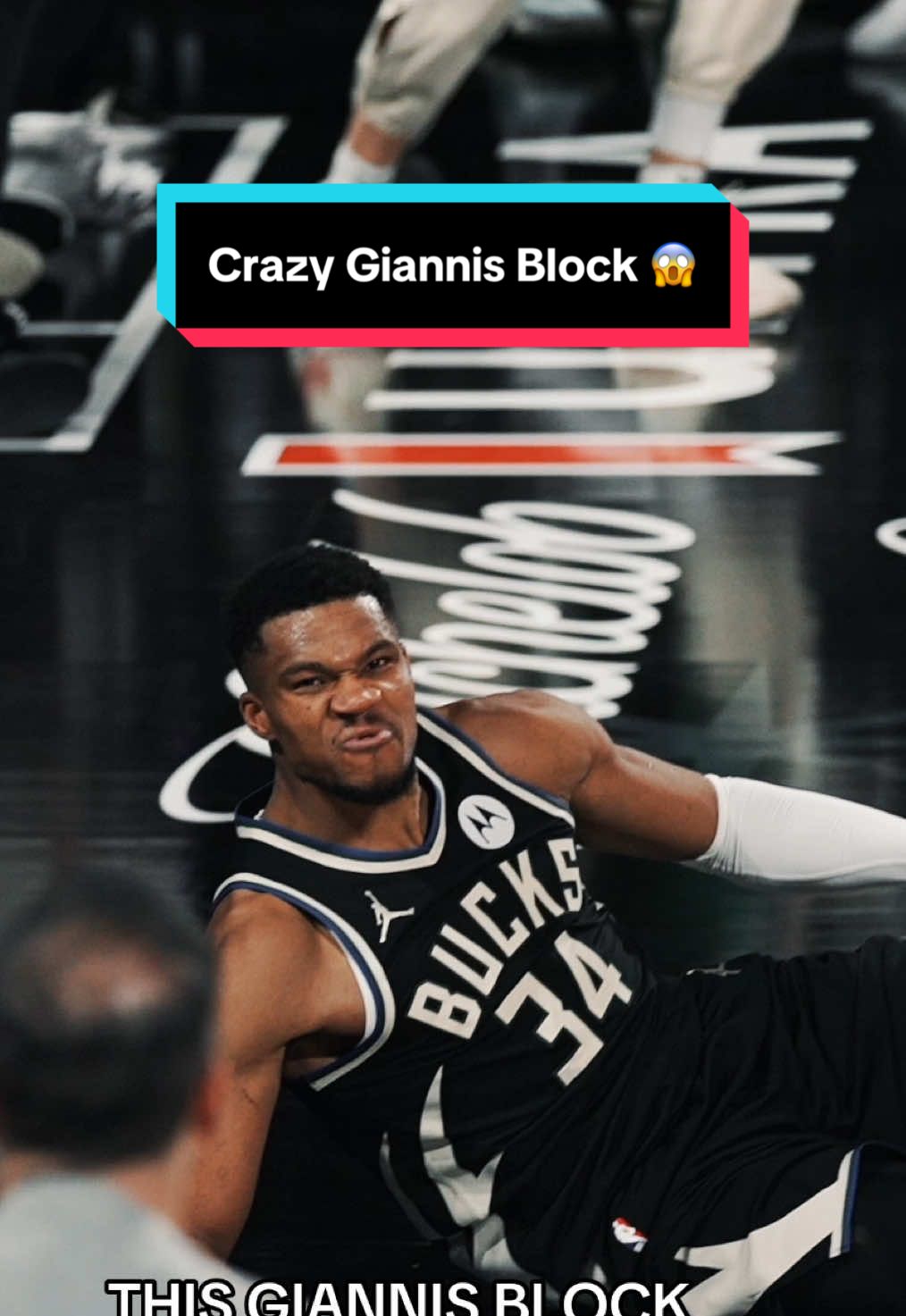 Can’t stop watching this 👀 #NBA #basketball #Giannis #Bucks 