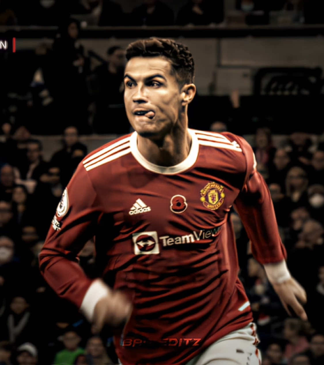 Manchester Ronaldo 😮‍💨 #cristiano #ronaldo #edit #football #cristianoronaldo #manchesterunited #dontletthisflop #newtrend #blowup? #4k #smooth #fyp #viral 