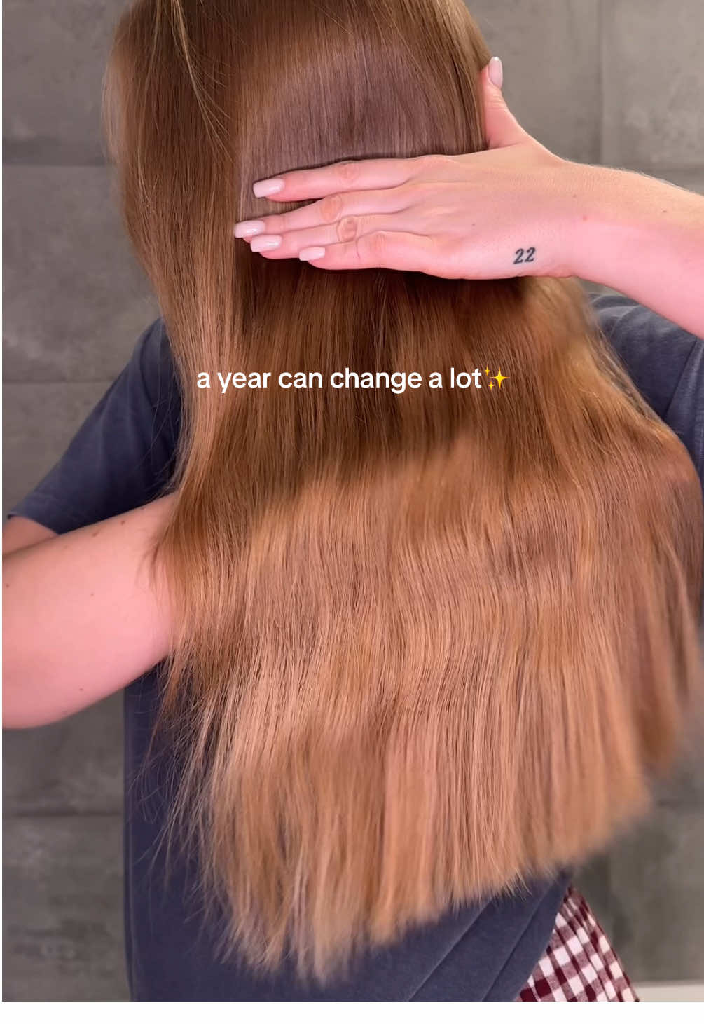 1 year can change a lot of things✨🙏🏼 #trnasformation #hairtransformation #hair #healthyhair #hairjourney #haircare #vlasy #zmena #vlasovapremena #vlasykorunakrasy #zdravevlasy #healthyhair #hairtok #fyp #foryou #foryoupage #viral #trend