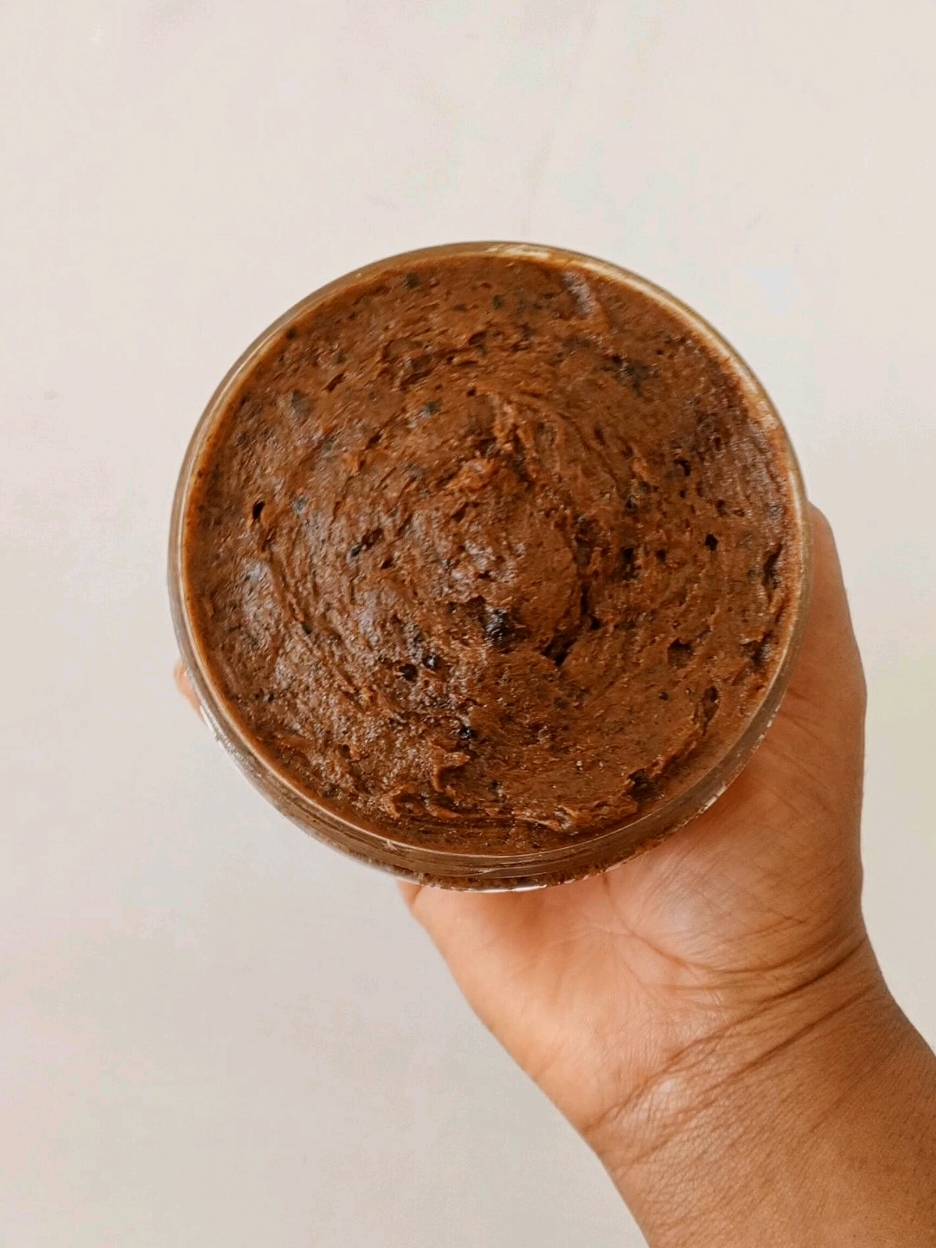 About the Exfoliating Brightening and glow Black Soap. Get my information-packed ebook to learn how to make over 40 safe and natural skincare products yourself at home without prior knowledge. #exfoliatingblacksoap #brighteningblacksoap #glowblacksoap #adanwaimo 