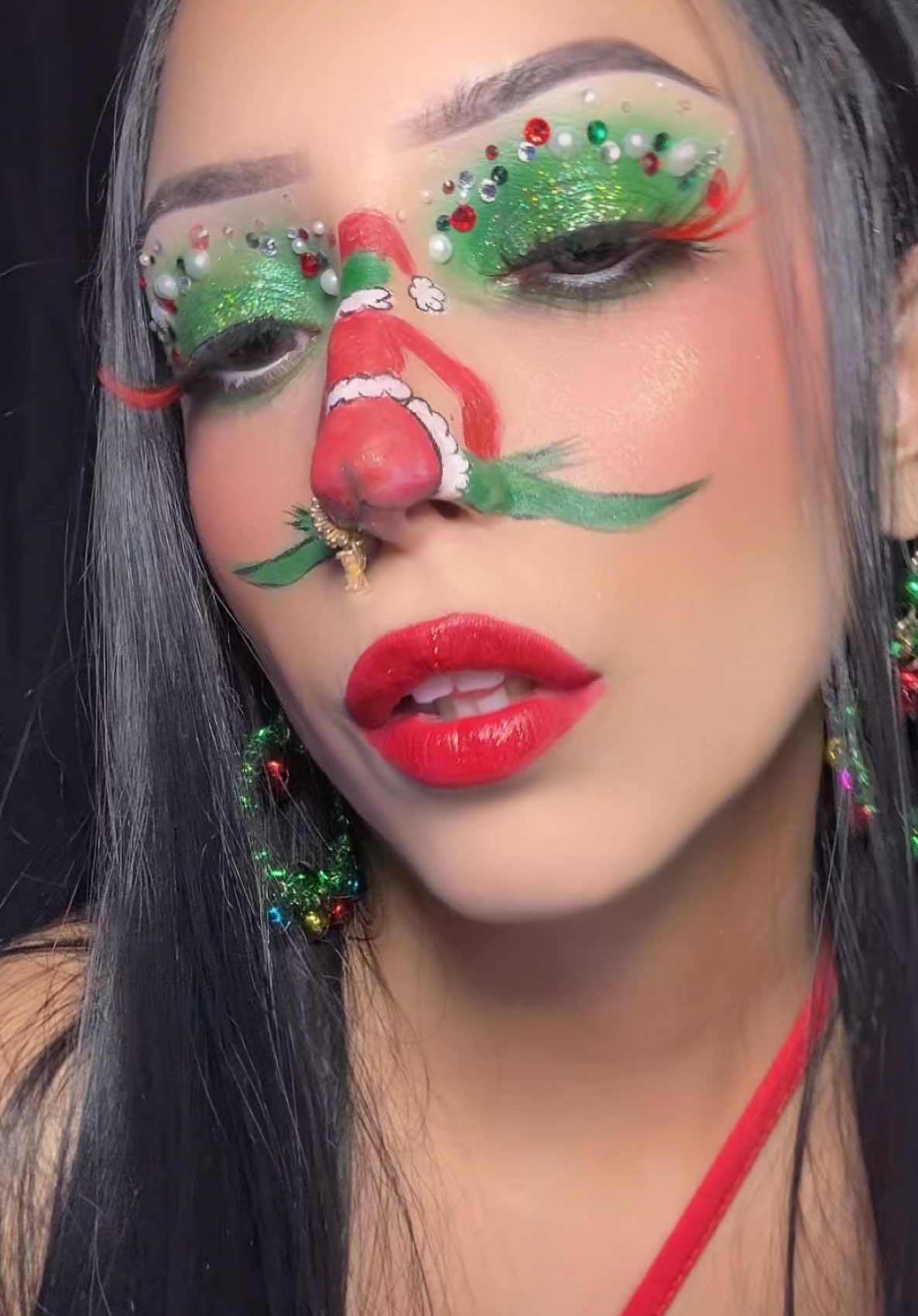 #TwerkingGrinch #PrincessJasmineMUA #Makeup #GrinchMakeUp #thegrinchmakeup 