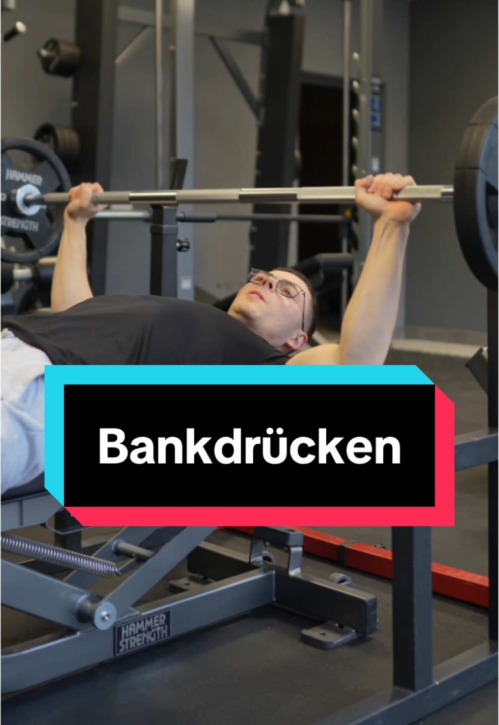 Bankdrücktutorial!🤩 #Fitness #gym #muskeln #muskelaufbau #training #workout  