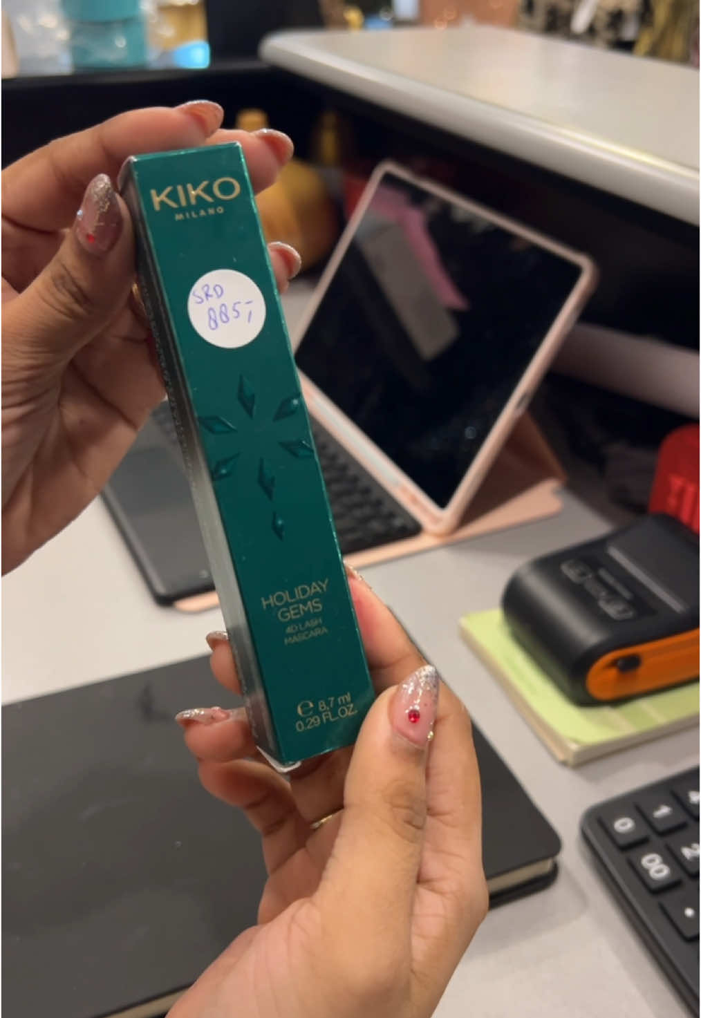 ✨ kiko milano ✨ 📍 Pommeroosestraat #4 📞 +597 8885861 / 8974757 🕚 Openingstijden: Ma-vr: 11:00-17:00 | Za: 11:00-13:00 Zo: Gesloten! 💬 DM us for prices #kikomilano #Style #sahabeauty 