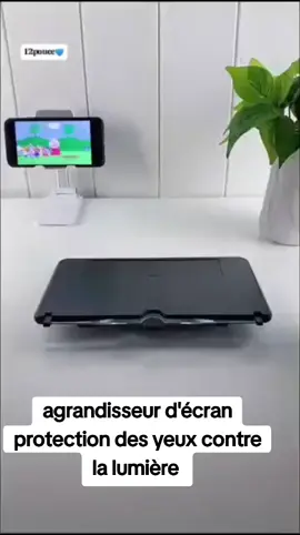 Agrandisseur d'écran 3D pour smartphone, conçu pour vous offrir une expérience visuelle immersive et confortable.  idéal pour PROTEGER vos yeux- regarder des films, jouer à des jeux ou simplement surfer sur internet. #telephone #telephones #ecran #filmes #films #video #videoviral videoviral #videoviralitiktok #videoviraltiktok #netflixseries #sene #senegalaise_tik_tok #senegal #flyp #followformorevideo #ecran #écran #écrans #ecransolaire #lumiere #lumière #everyday #uv #tv  #tele #télé 