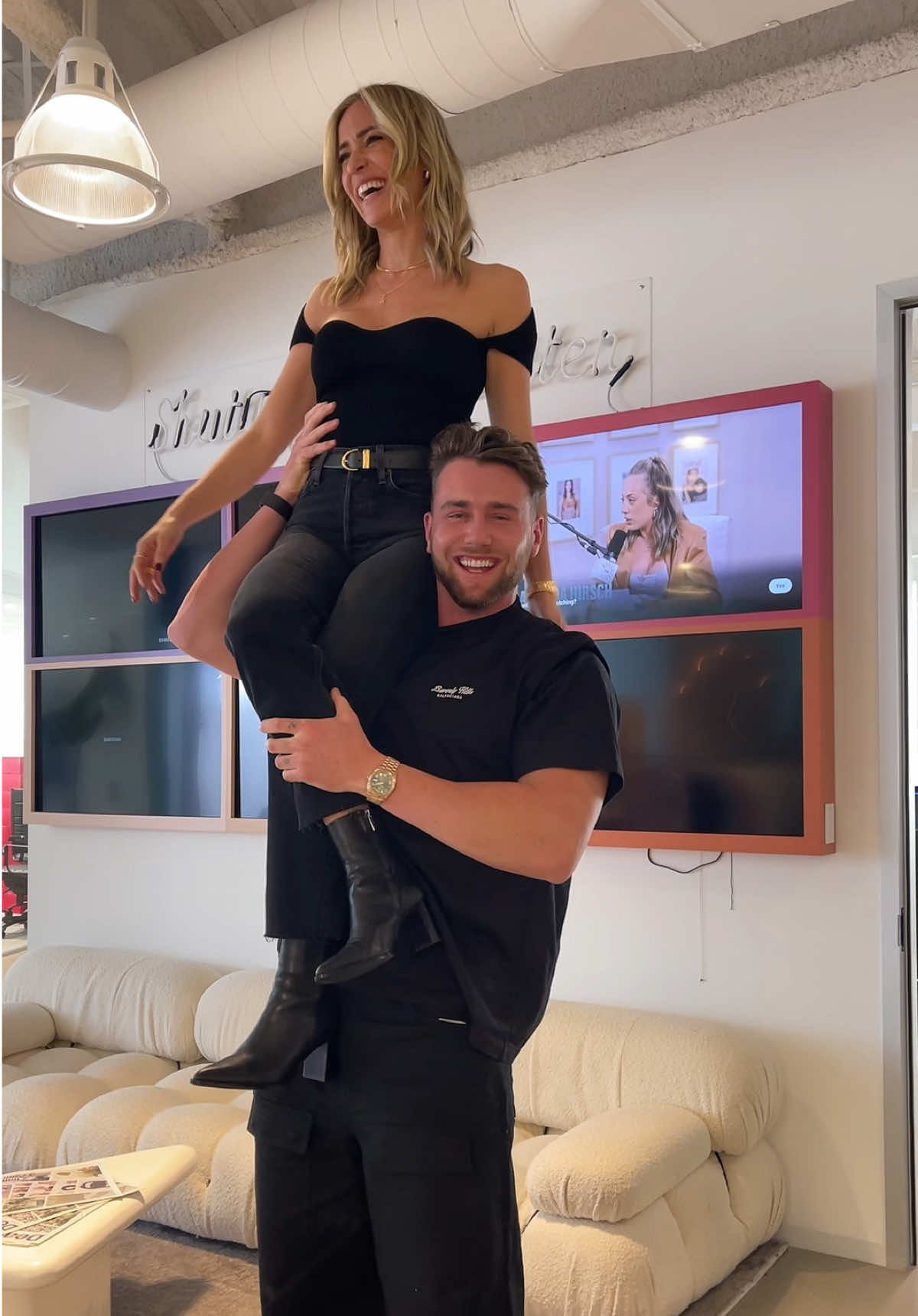 A boy who’s jacked and kind, and coming to Let’s Be Honest in 2025 🔥 @Kristin Cavallari @Harry Jowsey 