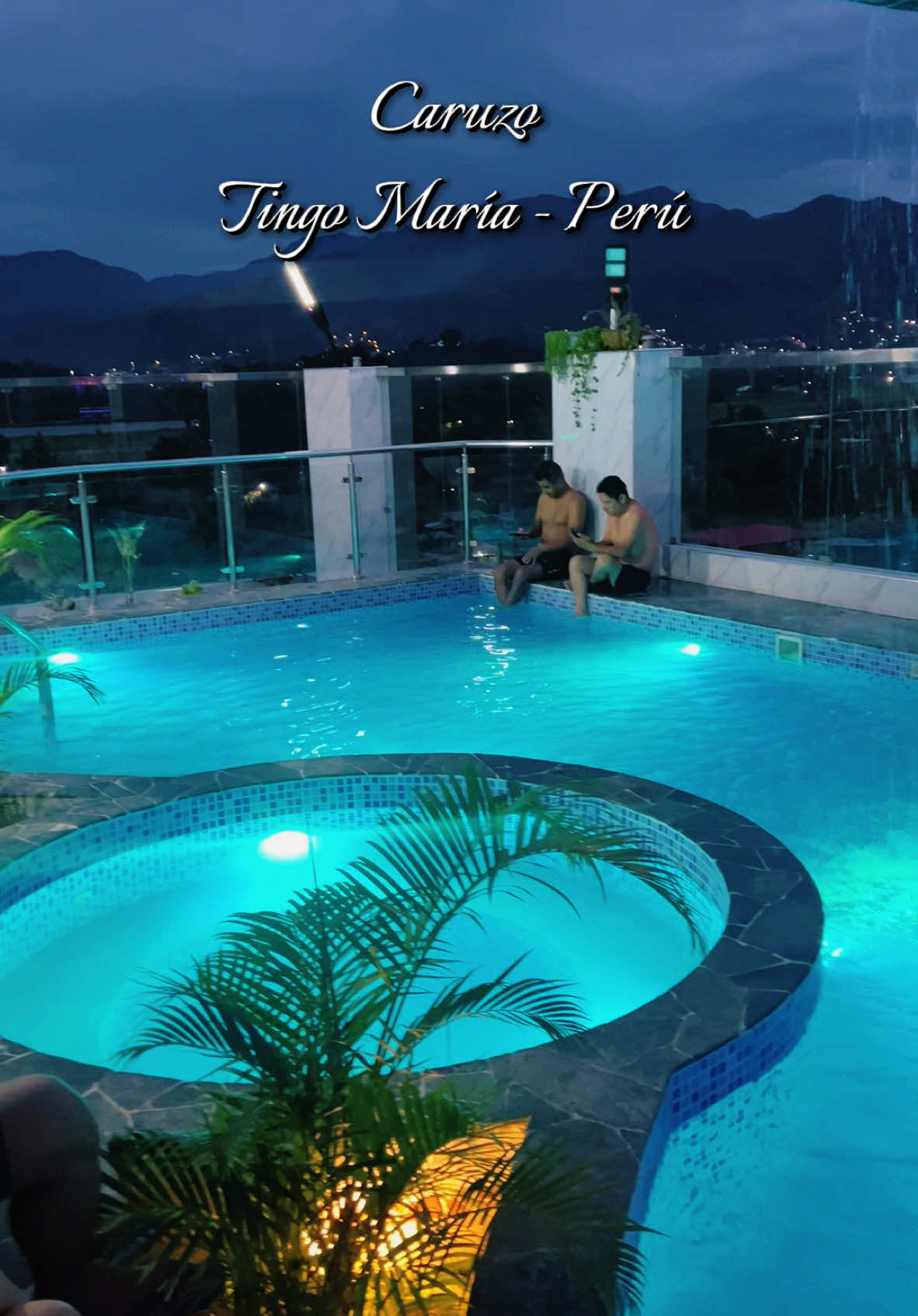 📍Caruzo Rooftop and Swimming pool - Tingo María 🇵🇪   #experienciacaruzo #rooftopcaruzo #caruzohotelandsuites #poolparty #fyp #party #rooftop #hotel3estrellas #tingomaria #peru #visitperu #pool #poolday 