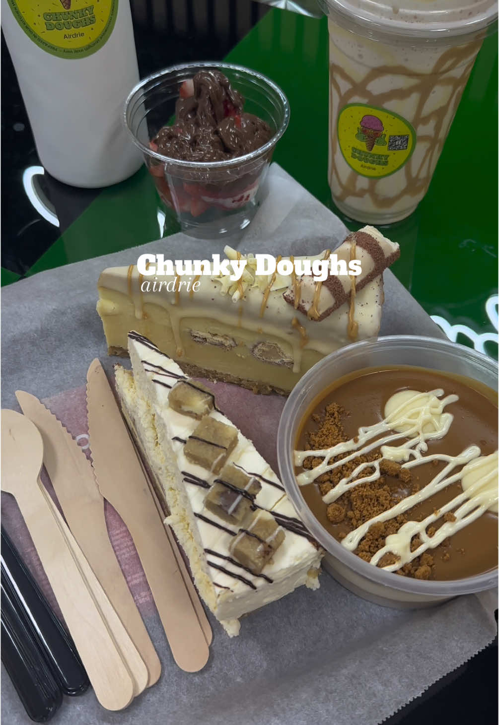 📍Chunky Doughs, Airdrie @ChunkyDoughs  [ad/invite]  We were kindly invited along to try lots of goodies at Chunky Doughs and it was all absolutely AMAZING !!! Will definitely be back!! #Foodie #foodblogger #food #FoodLover #foodblog #review #yummy #yum #delicious #foodreviews #foodreviewer #tasty #foodbloggers #lunch #snack #delicious #dinner #breakfast #foodphotography #eat #restaurant #drink #drinks #cocktail #cocktails #glasgow #edinburgh #scottish