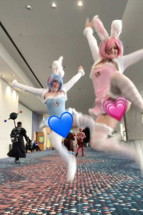 Rem and Ram are TOO fast @Usagi Island  #cosplaygirl #cosplay #cosplaygirlsoftiktok #cosplaydance #fyppppppppppppppppppppppp #awa #animeweekendatlanta #rezero #rezeroram #rezerorem #rem #ram #remandram #ramcosplay #remcosplay #imtoofast #bunnygirlcosplay 