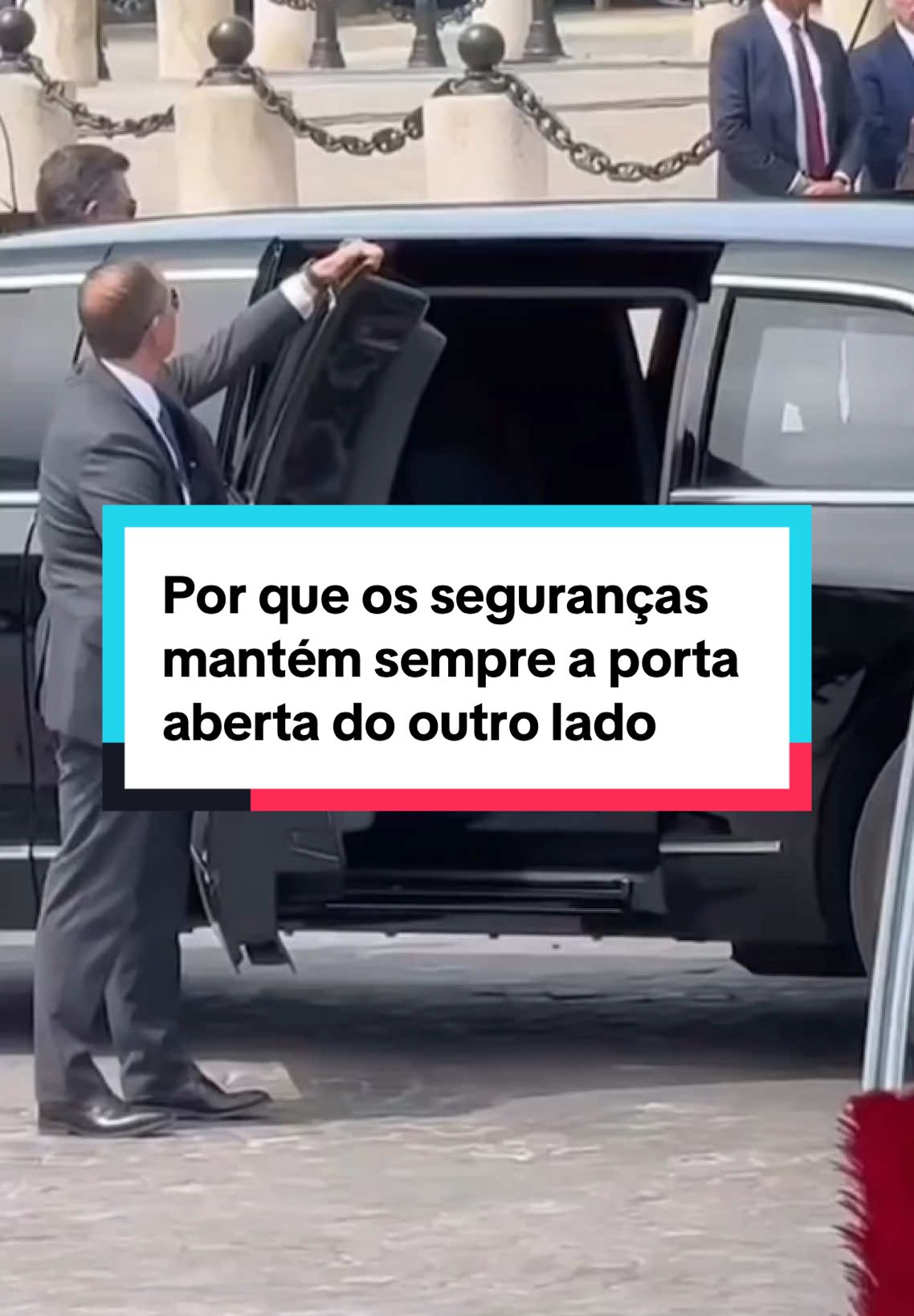 Por que os seguranças mantém sempre a porta aberta do outro lado?#donaldtrump #kimjongun #curiosidades #brazil🇧🇷 