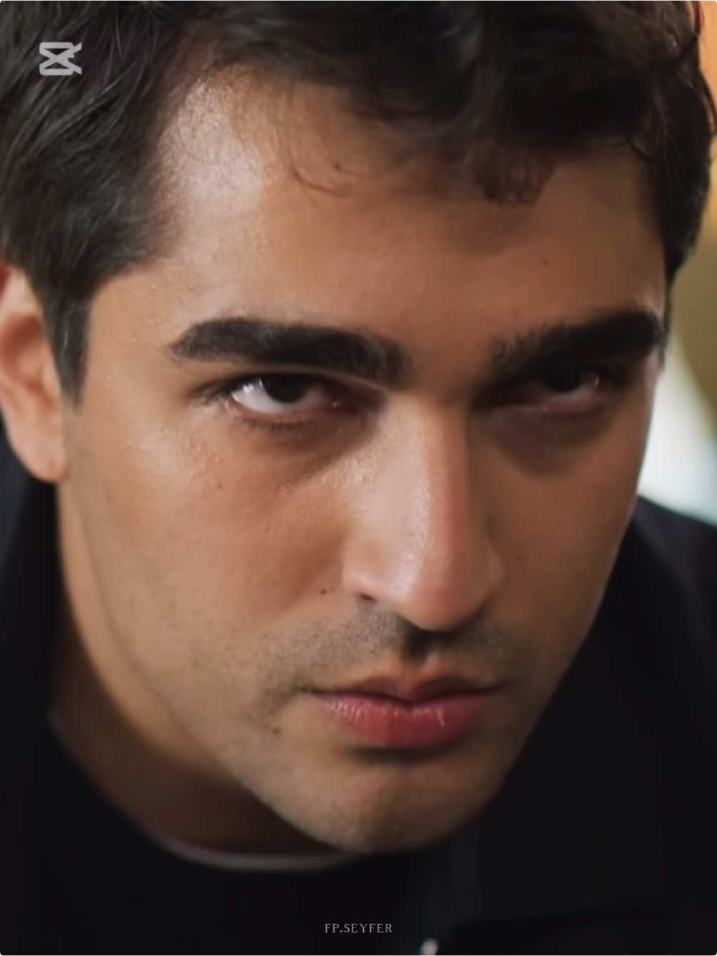 #feritkorhan #mertramazandemir #yalicapkini #goldenboy #fyp #seyfer #turkishseries #turkishactors 