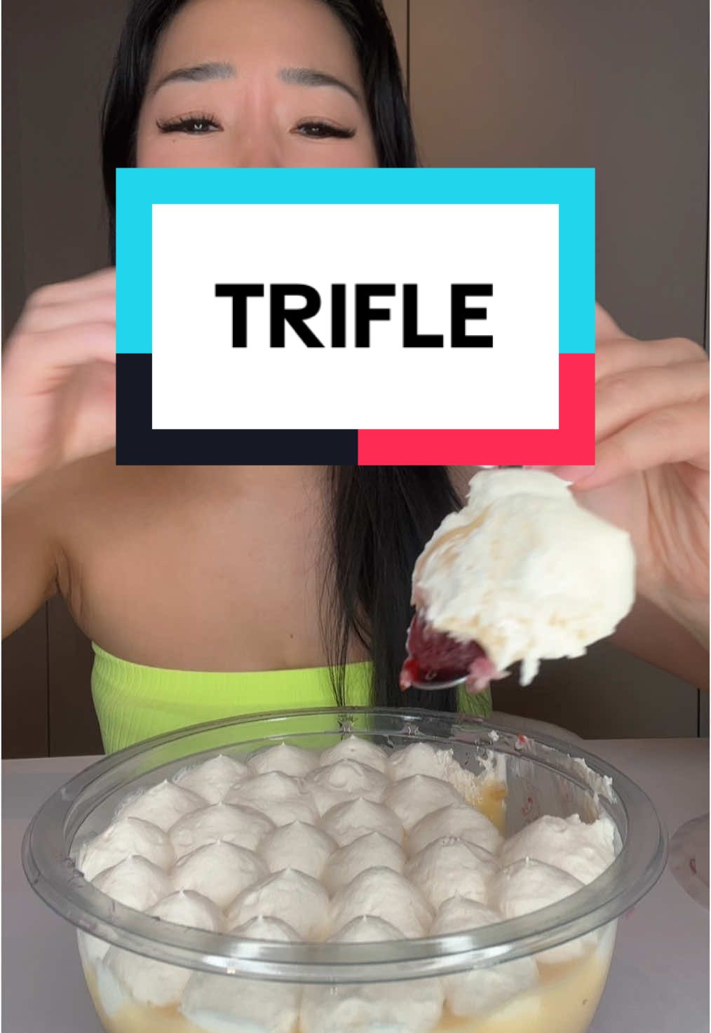 TRIFLE TIME!!! #eatwithgg #ggflavour #mukbang #eatwithme #FoodTok #desserttok #britishdessert 