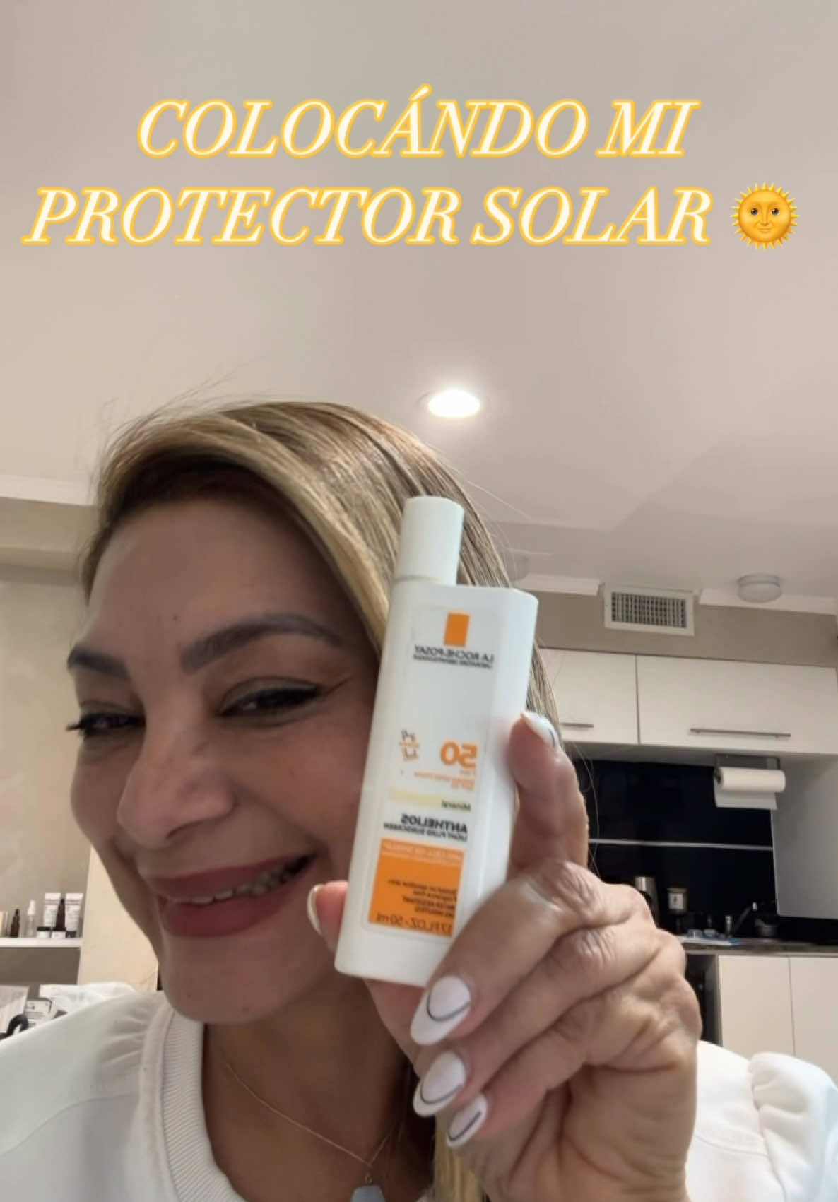 Cuida tu piel recuerda que es el órgano más grande de nuestro cuerpo, Recuerda reaplicar el protector solar de tú preferencia cada 4 horas . #skinsbeautyspa #larocheposay #protectoraolar #protectormineral #piel #skins #belleza @Skins Beauty Spa 