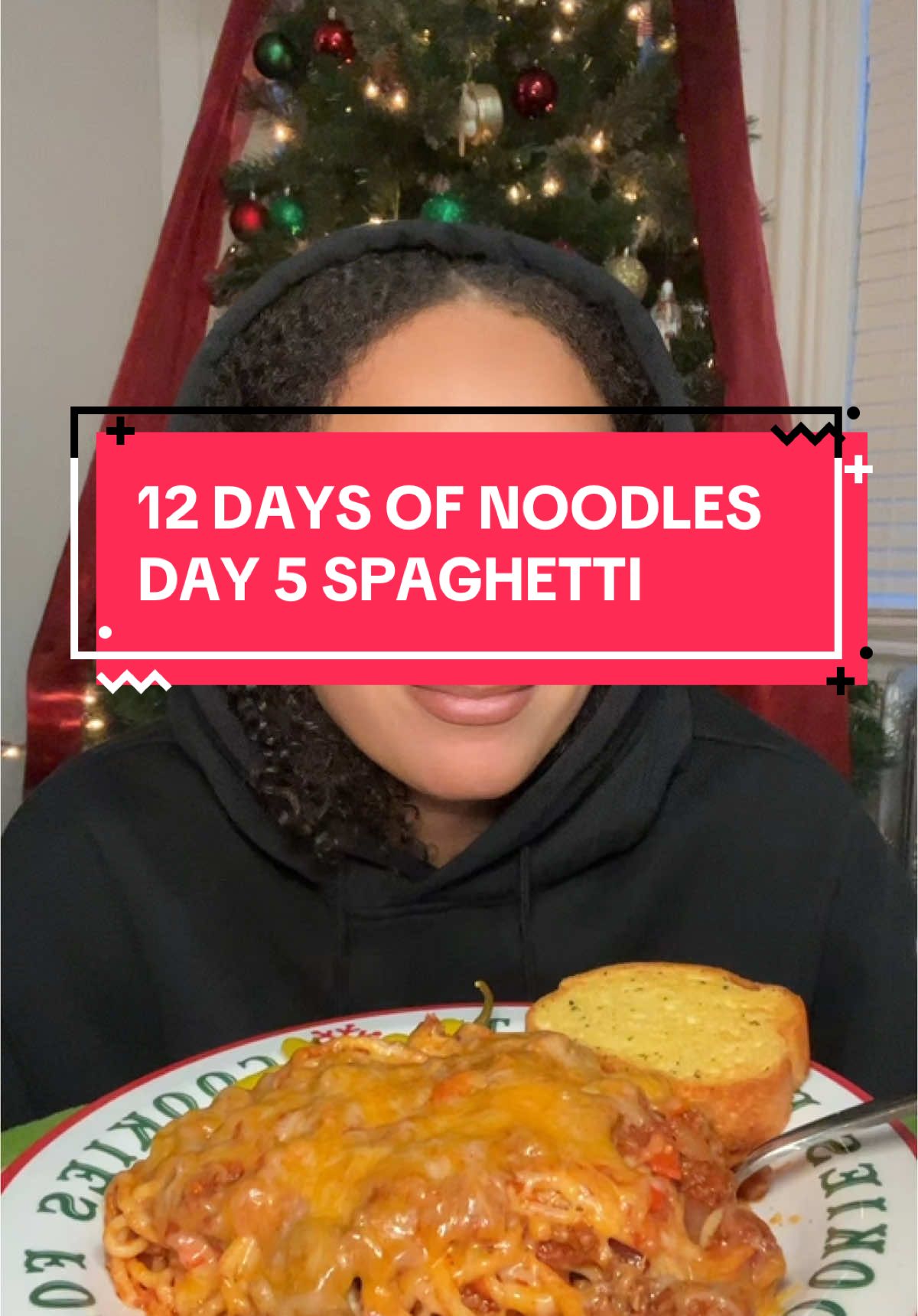 Spaghetti counts, right!? 12 DAYS OF NOODLES. DAY 5: SPAGHETTI🍝🎅