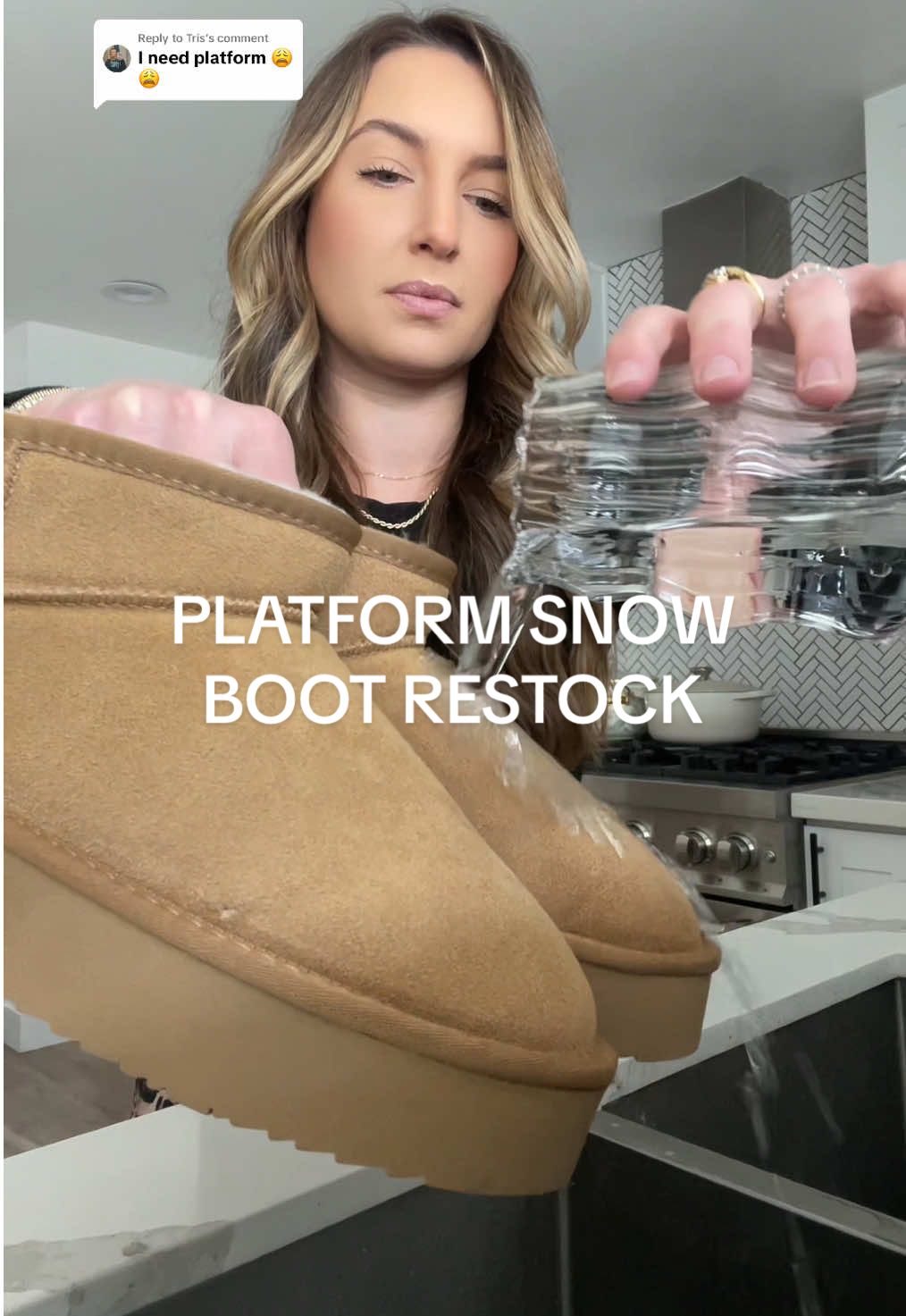 Replying to @Tris  PLATFORM is BACK IN STOCK!!!🤎 #platformsnowboots #snowboots #snowbootsforwomen 