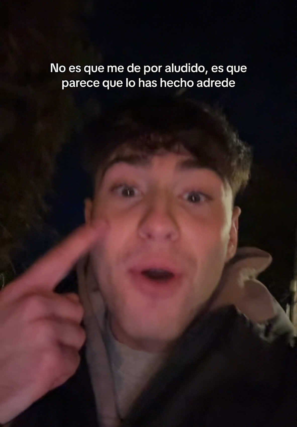 Lo que se encuentra uno por tiktok volviendo a casa… || lg: manuregato