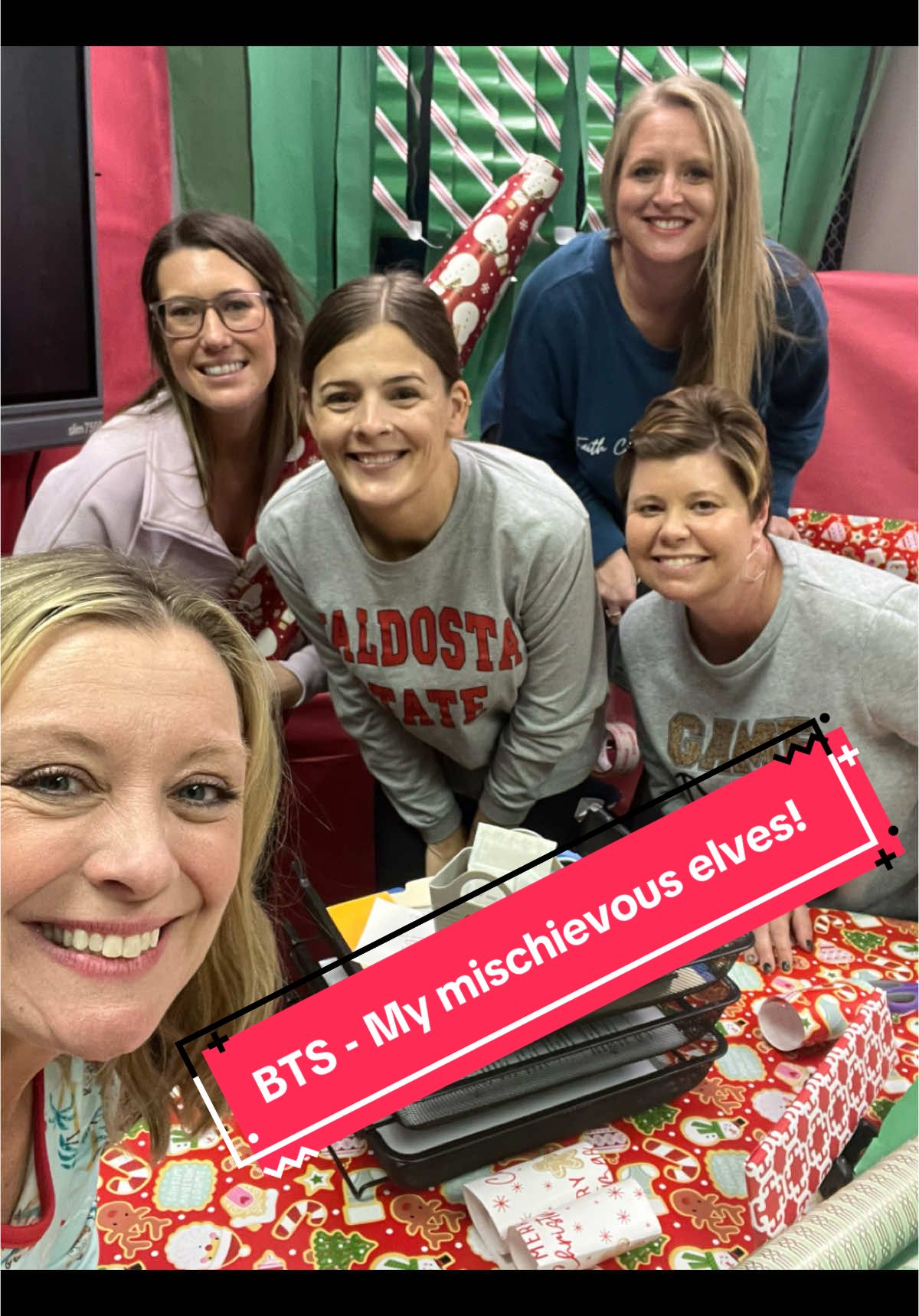 I love my work family!!! Spreading holiday cheer! #merrychristmas #principalsoftiktok #teachertok @meaganseabolt @Ashley May Britt @Kloe-K 