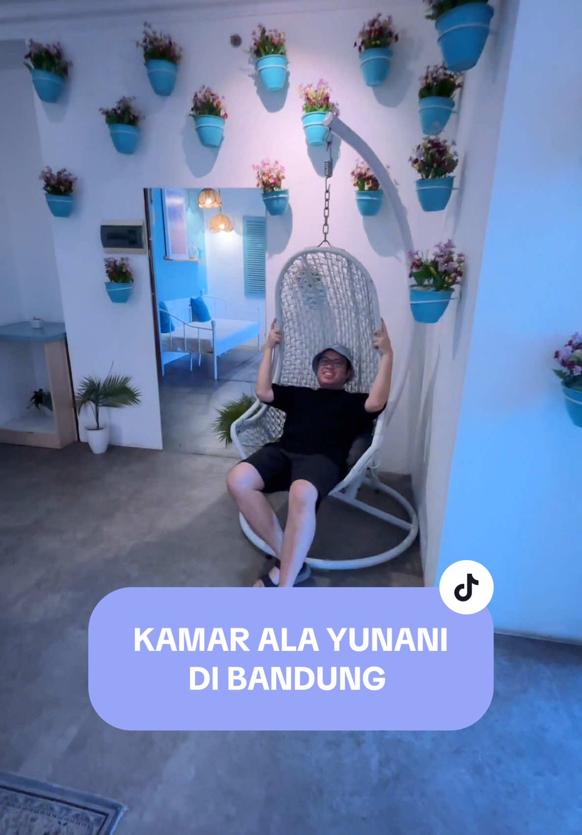 REKOMENDASI TEMPAT STAYCATION BUAT MUSIM LIBURAN BERSAMA KELUARGA/ BESTIE !!! #mykonos #grandsetiabudiapartmentbandung #youreatbandung #jelajahliburan #jelajahbandung #explorebandung #jelajahindonesia #hotelbandung #apartmentbandung #liburtahunbaru #fyp #seetheworldforless  #TTPetualangPro 