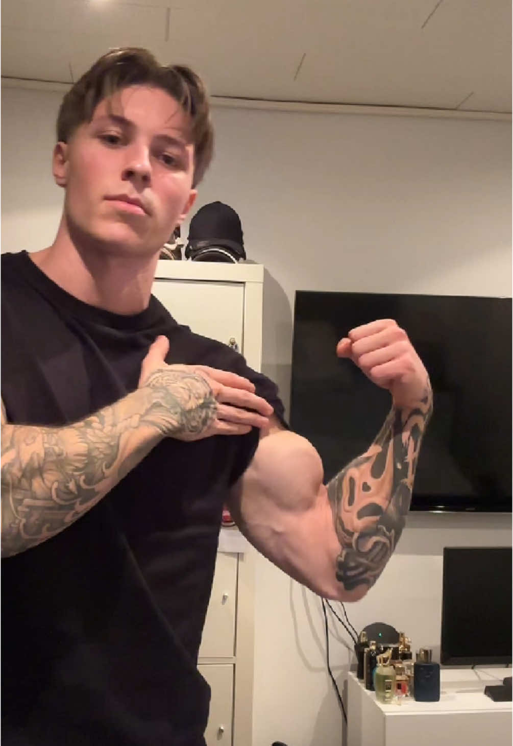 another one #biceps #tattoo #fyp #rafecameron #muscle 