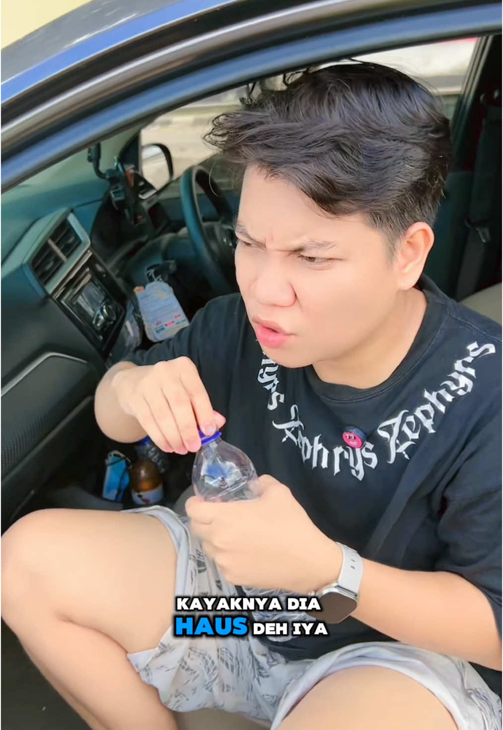 Kasian banget dia  ( Ytb : Jefri Hanafi ) 