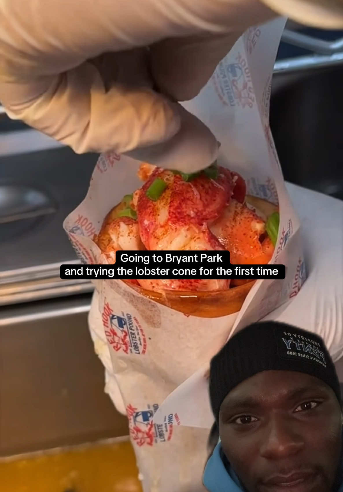 Going to Bryant park and trying this lobster cone for the first time and other foods!!! Wait till end 😭