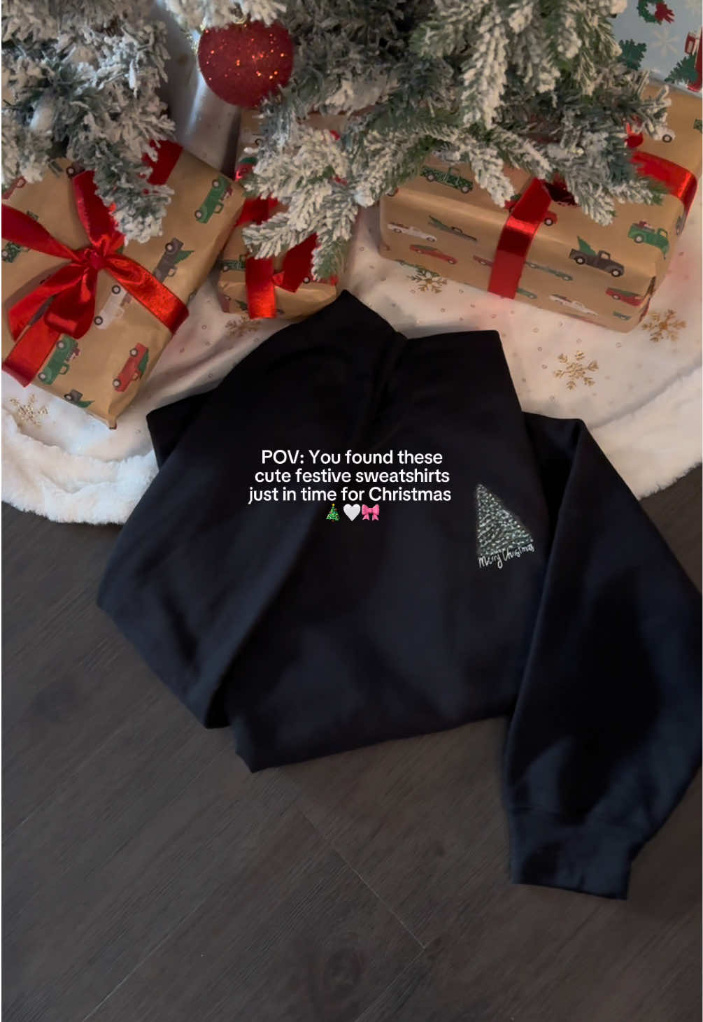 These are currently available on my Etsy & Depop 🎄🎀 Link in bio! All orders include gift wrapping & fast shipping!  #christmas #christmascountdown #etsyseller #depopseller #coloradosmallbusiness #giftideas #christmassweater #holidayhoodie #aesthetic #SmallBusiness 