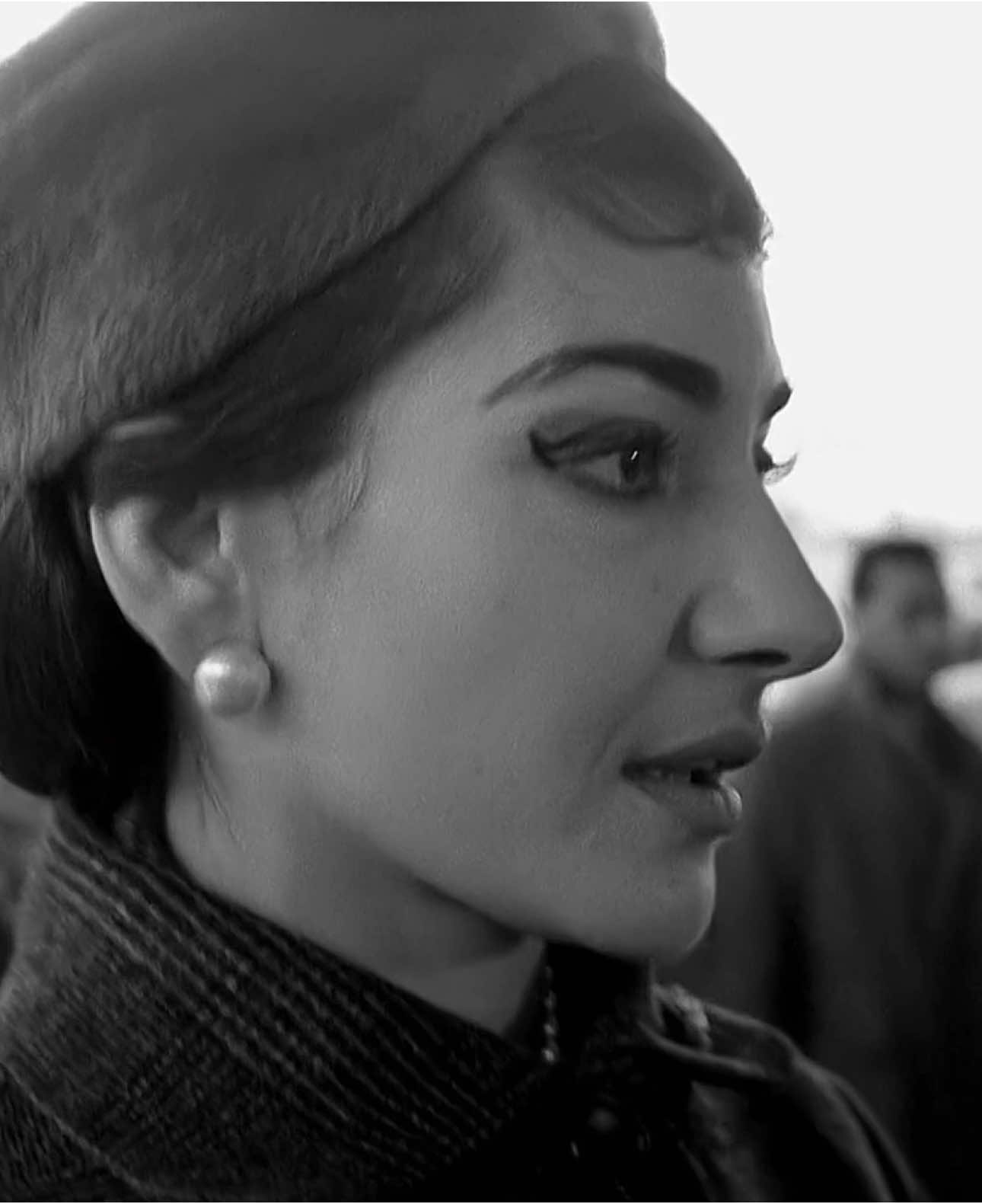 i wish i had a side profile like hers… #mariacallas #angelinajolie #classicalmusic #fyp #fy #romannose 