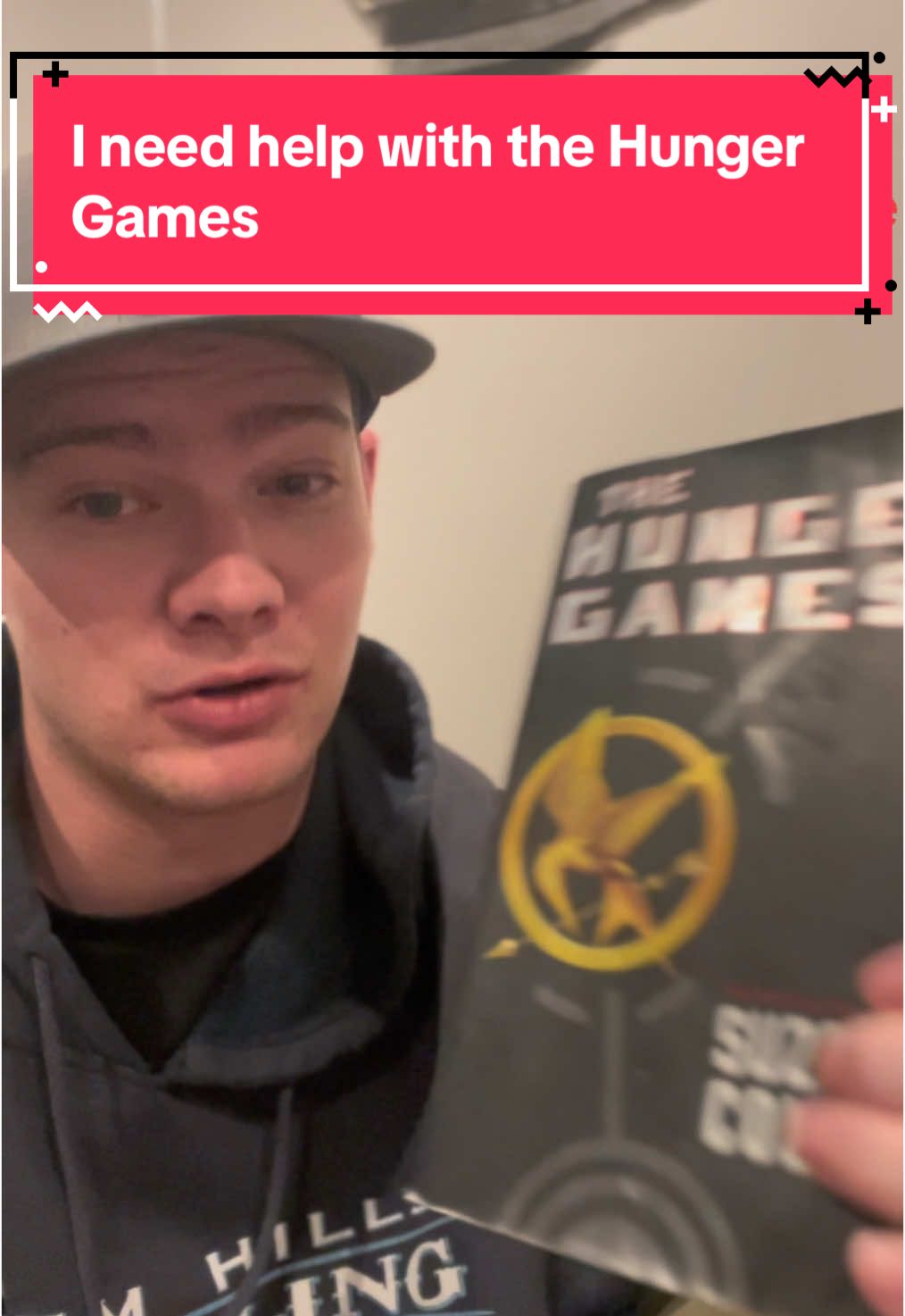 I need help with what order to read the hunger games. What would be the best way? #hungergames #suzannecollins #BookTok #hungergamestok 