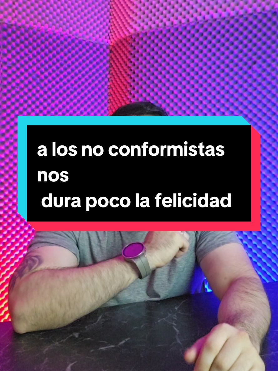 💡 Los emprendedores ambiciosos vivimos entre metas y nuevos desafíos. 🎯 La felicidad dura poco, pero es el precio de no conformarse. 🚀 La vida que tienes hoy es el resultado de tus elecciones. 💪 Reflexiona y sigue avanzando. 🌟 #Reflexión #Ambición #Éxito #Emprendimiento #Motivación #Crecimiento #Negocios #Mentalidad #Superación #Determinación