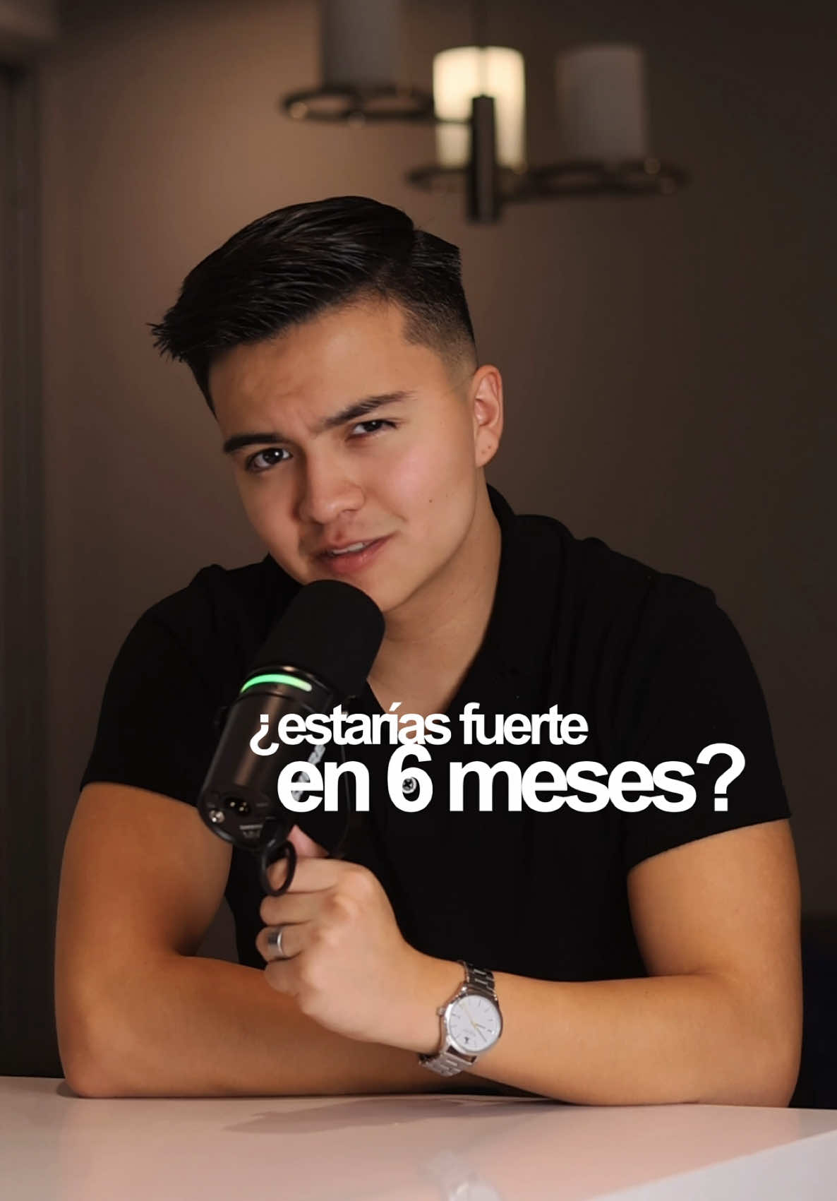 La consistencia es la clave que te lleva a la riqueza... Tu cuerpo, tu cartera, y tu mente... tienen en común que son el resultado de tus acciones diarias repetidas. Para mejorar tu economía no tienes que ser brillante de inicio.... Solo necesitas ser constante, para lograrlo! Te leo en los comentarios 🔥 #motivacional #emprendimiento #tips #exito #dinero 