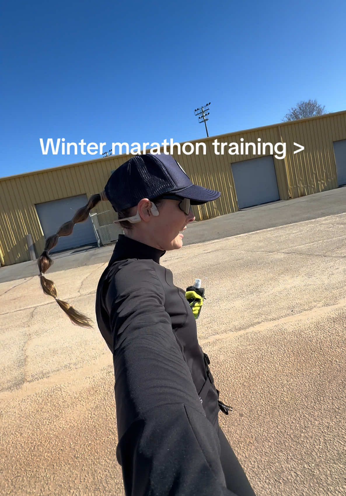 #runtok #marathontraining #fypシ゚viral #hhimarathon #hiltonheadmarathon ##marathontiktok##marathonrunner##marathoner##charlotterunner##flowmotionrunning##fyp##viral##runwithme##charlottenc##runningtips##Running##runningmotivation##runningtiktok##banditrunning##bandit