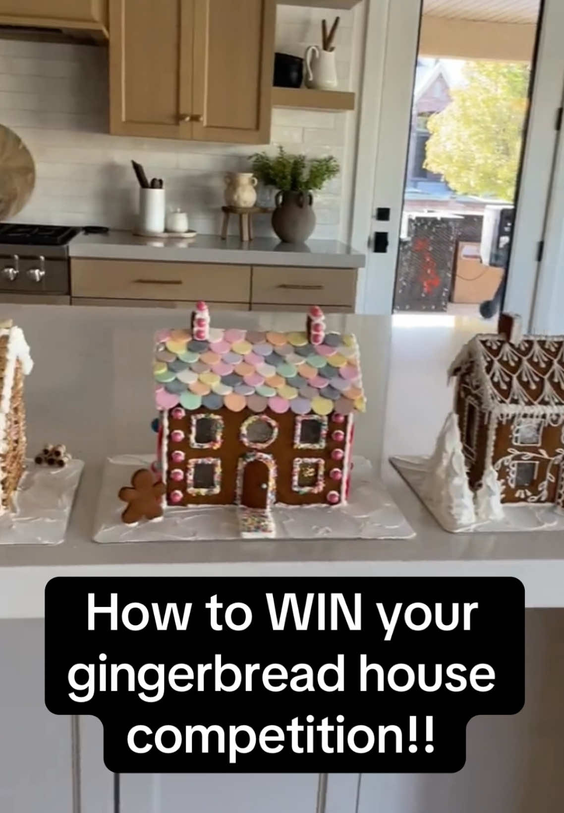 Satisfying Ginger Bread Houses 🏡  #gingerbreadhouse #house #gingerbread #christmas #food #Foodie #satisfying #oddlysatisfying #fyp 