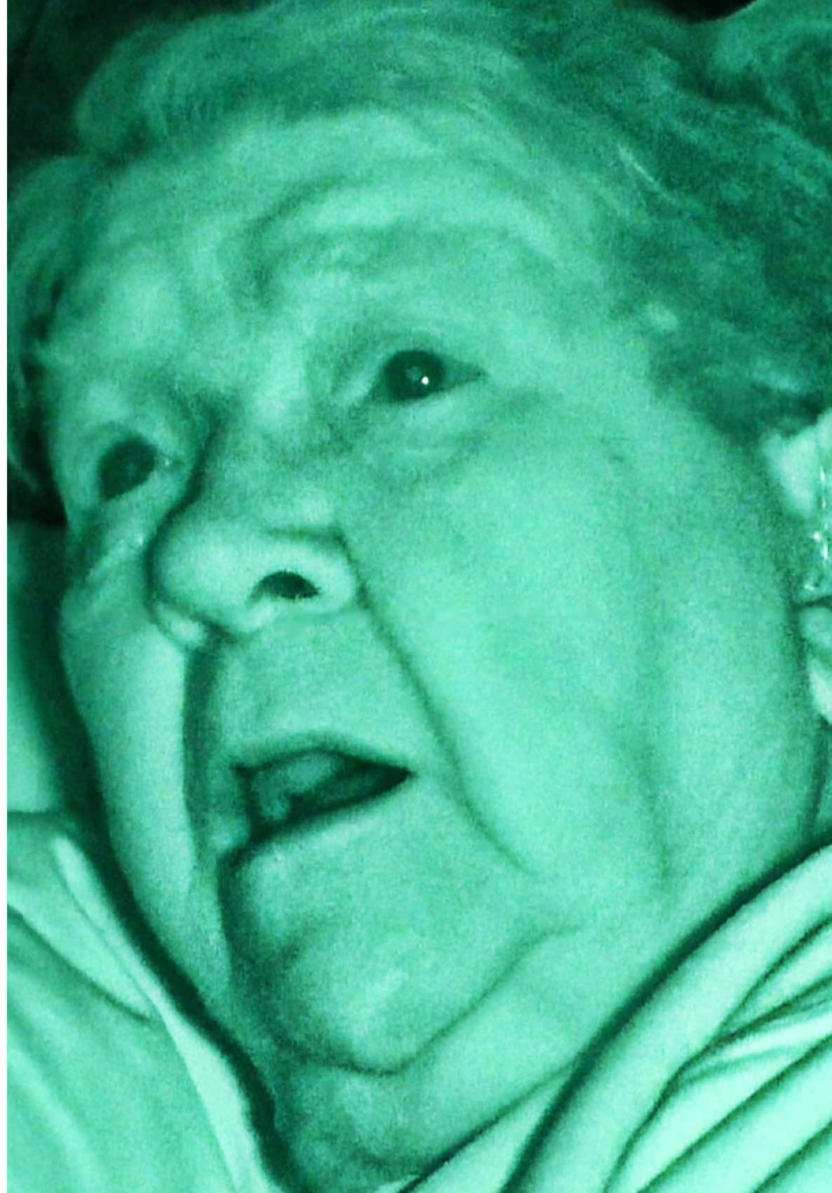 WAKE UP PRANK ON GRANDMA! 🎅🏻 #fyp #santa #christmas #angrygrandma #grandma #funny #hilarious #trending #viral #aha #lol