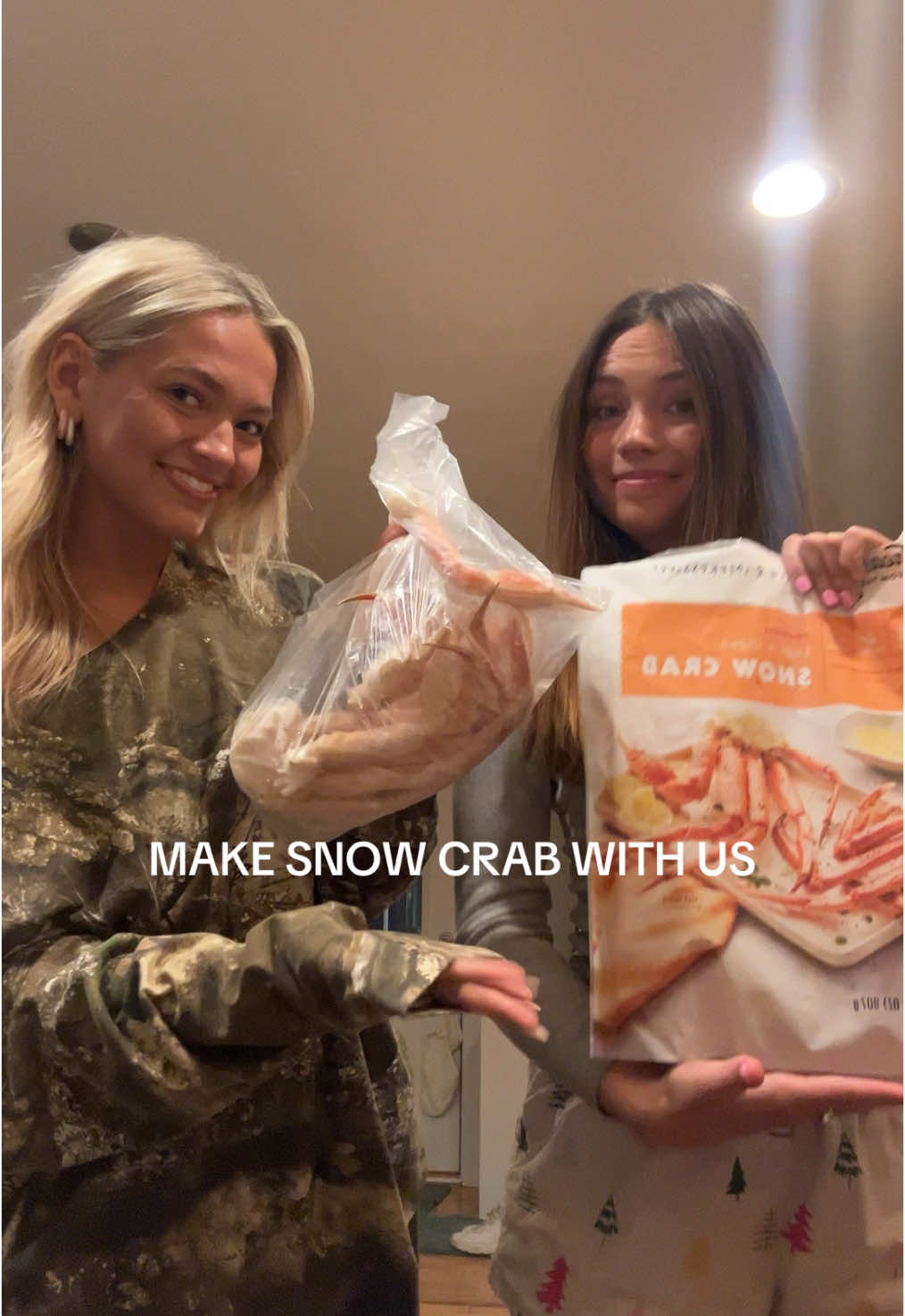 SO YUMMY!!!! Comment what we should do next ⬇️⬇️ @Lizzie #seafoodboil #snowcrab #fyp #cooking 