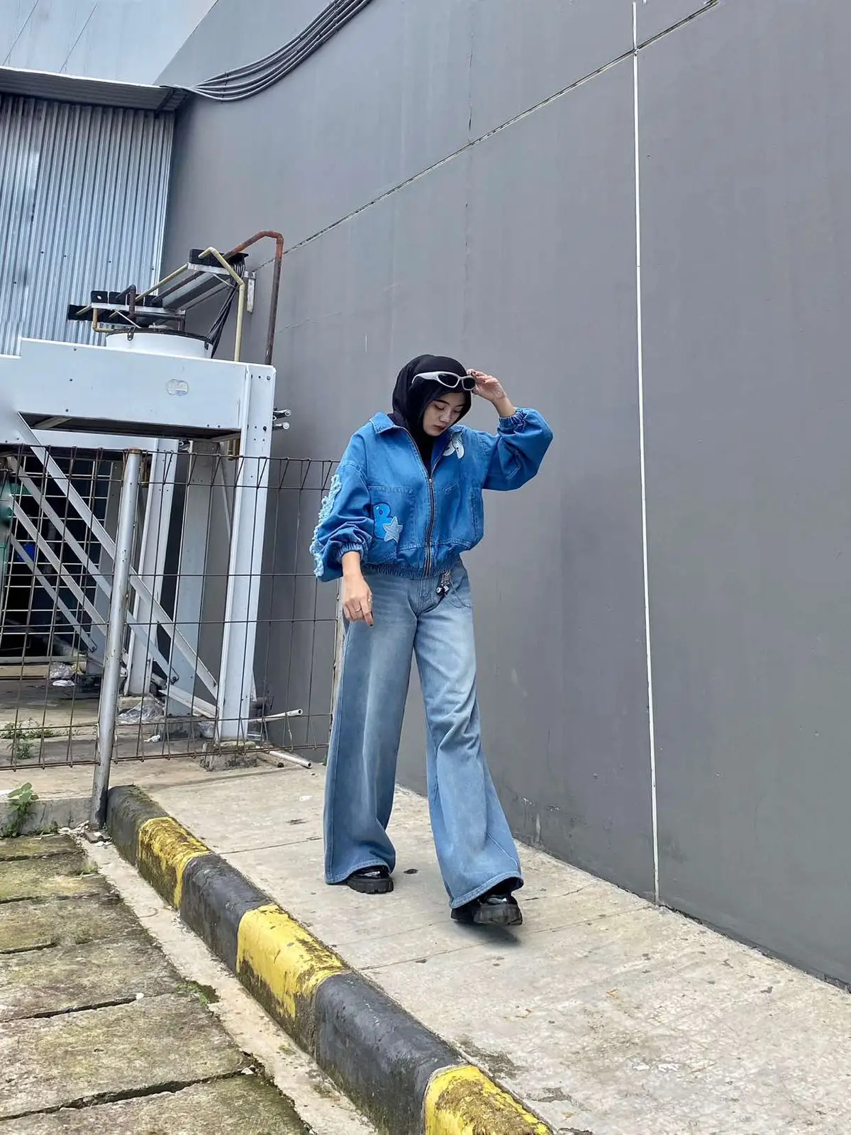 #outfitinspo #outfitideas #outfitinspiration #ootdhijab #streetwear #fyp 