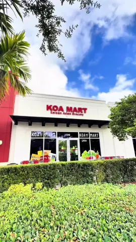 South Florida Local Gems Part 63 featuring Koa Mart @Koa Mart 🤩 This Korean Asian Market has products you won’t find anywhere else 💯‼️ You can visit them at 4690 N State Rd 7 #110 in Coconut Creek from 9am to 9pm every day! 🔥 Have you been to this one yet? 🤔 #miamifriendors #koamart #korea #koreanmarket #supportlocal #SmallBusiness #supportsmallbusiness #shopsmall #shoplocal #marketplace #grocerystore #groceryshopping 