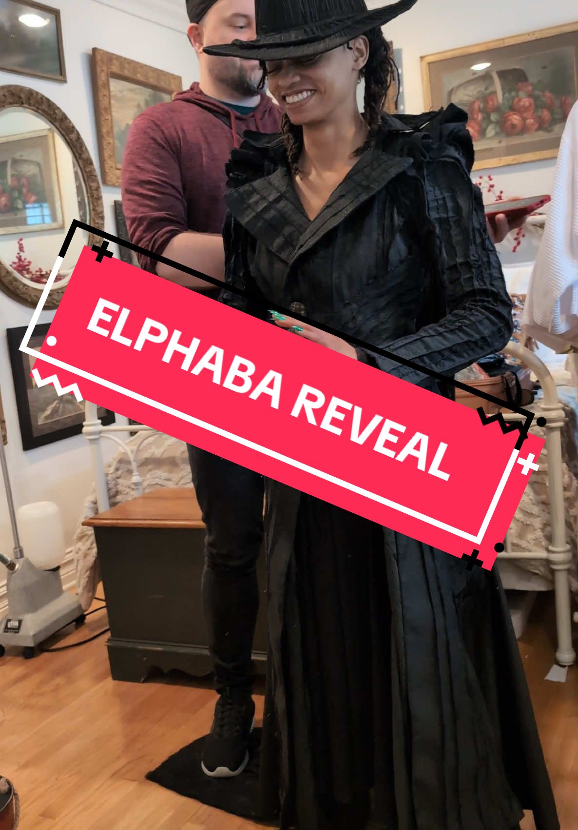 @Ziggy seeing her Elphaba coat for the first time. #wicked #wickedcostumedesign #paultazewell #elphaba #cynthiaerivo #wickedthemusical 
