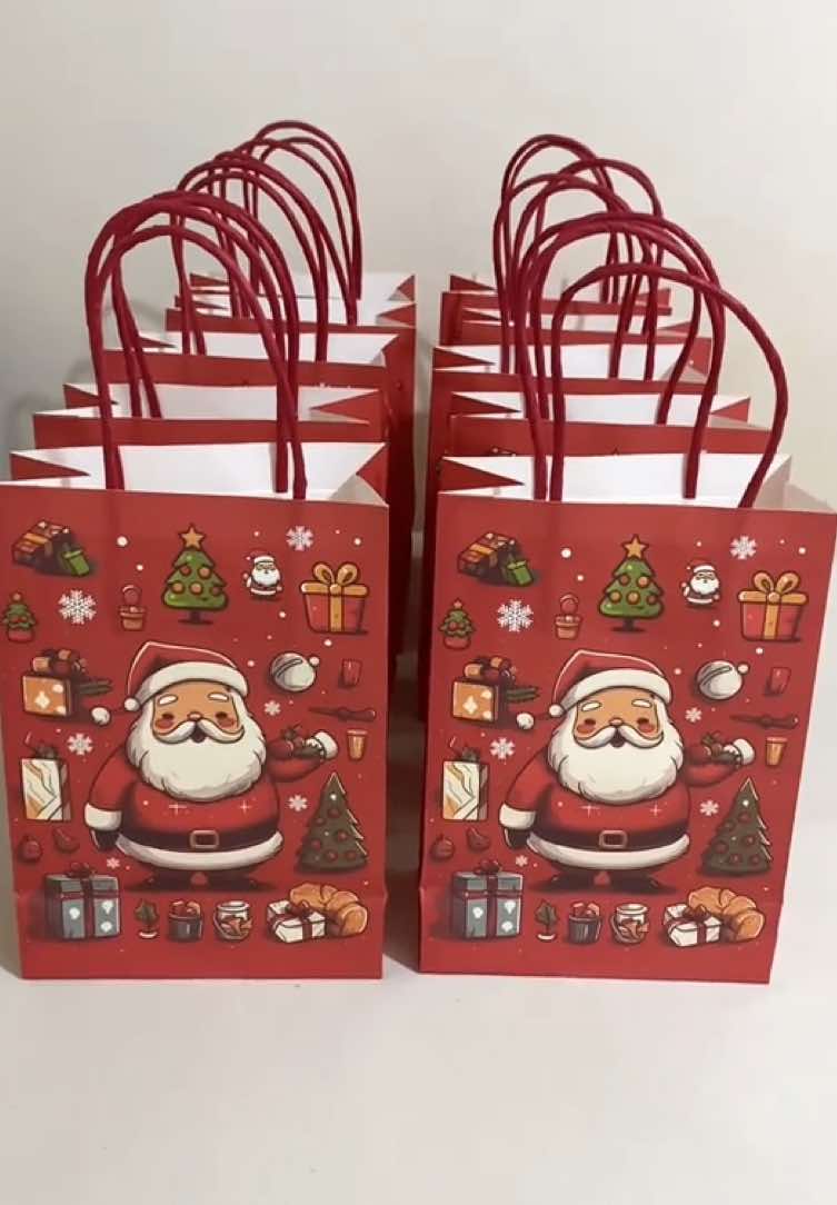 Random Christmas design Paper bags #paperbags #giftbags #christmasbag #christmasgift #christmaspaper 