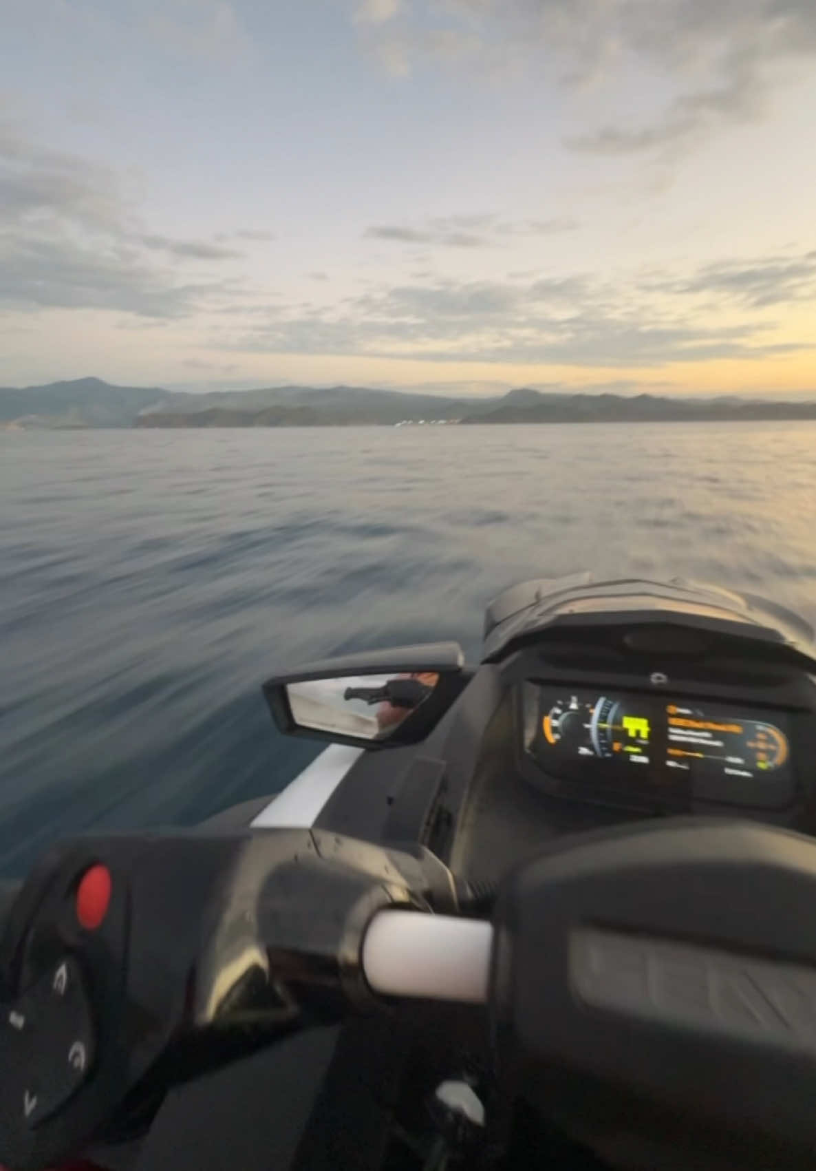 @Sea-Doo #fy #fyp #parami #viral #lecheria #venezuela #viral_video #seadoo #seadoolife #rxp #rxp325 #locur #sunsetbeach