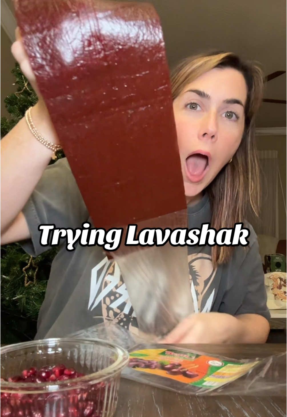 I cannot stop eating this combo now! These lavashak sheets are so good, especially with the pomegranate! You should definitely try this! #lavashak #fruitleather #pomegranate #persianfood #foodreview #foodcombo #tiktokshop #tiktokshopping  #tiktokfinds #giftguide #ttsdelight #TikTokShopHolidayHaul  #cozycountdown #spotlightfinds  #NewYearNewAura 