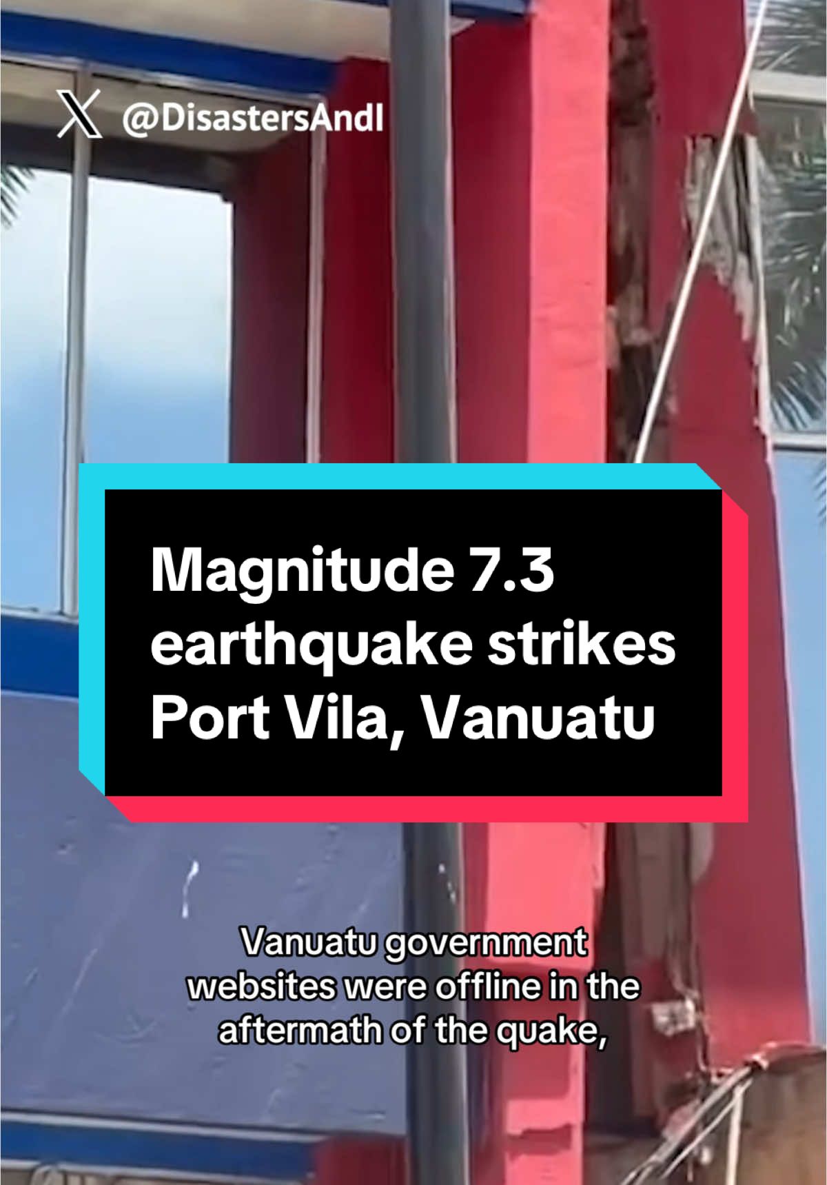 The US tsunami warning system has issued a tsunami warning after the quake. #vanuatu #earthquake #disaster #news #worldnews #portvila 