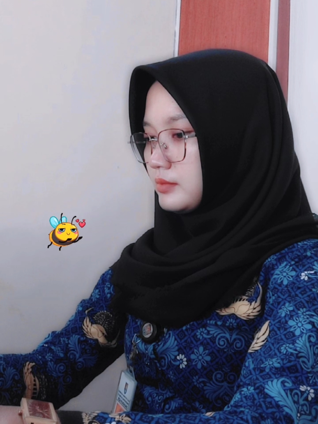 Selamat tanggal 17.. swdikit senyum, banyakin marah marah biar ga dikira sok ramah 🫠 #perangkatdesamuda #perangkatdesacantik #perangkatdesa #desarungkang #kecamatangandrungmangu 