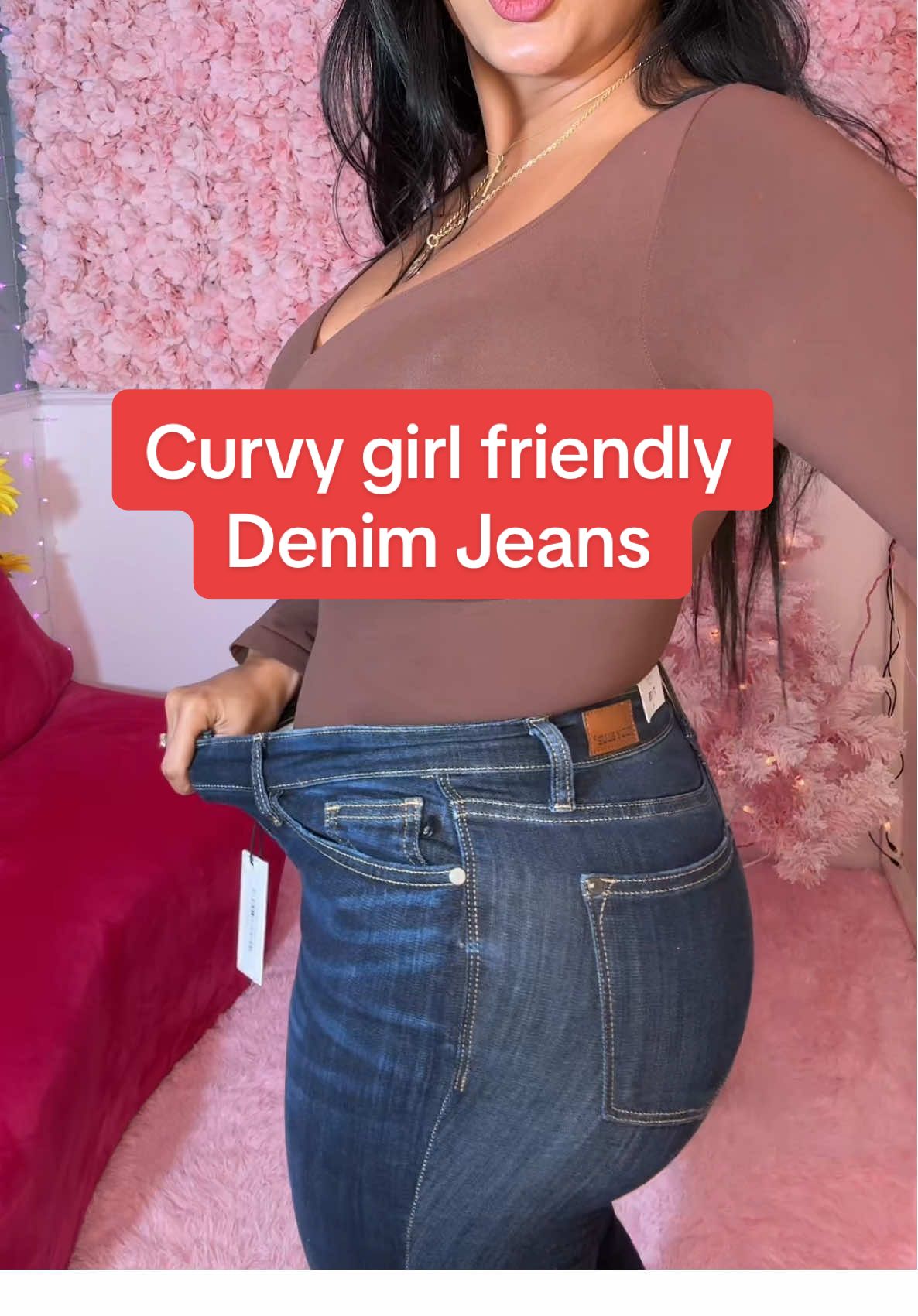 Replying to @Elvira Here are some dark curvy girl friendly denim jeans sizes 0-24 ❤️ These are so stretchy! My christmas gift to me 🥰 The CUTEST dark-wash denim for fall  #shoponline #flarejeans #judybluejeans #judybluedenim #fallfashion #fallstyle #comfyclothes #comfyoutfits #judyblue #tiktokshopcreatorpicks 