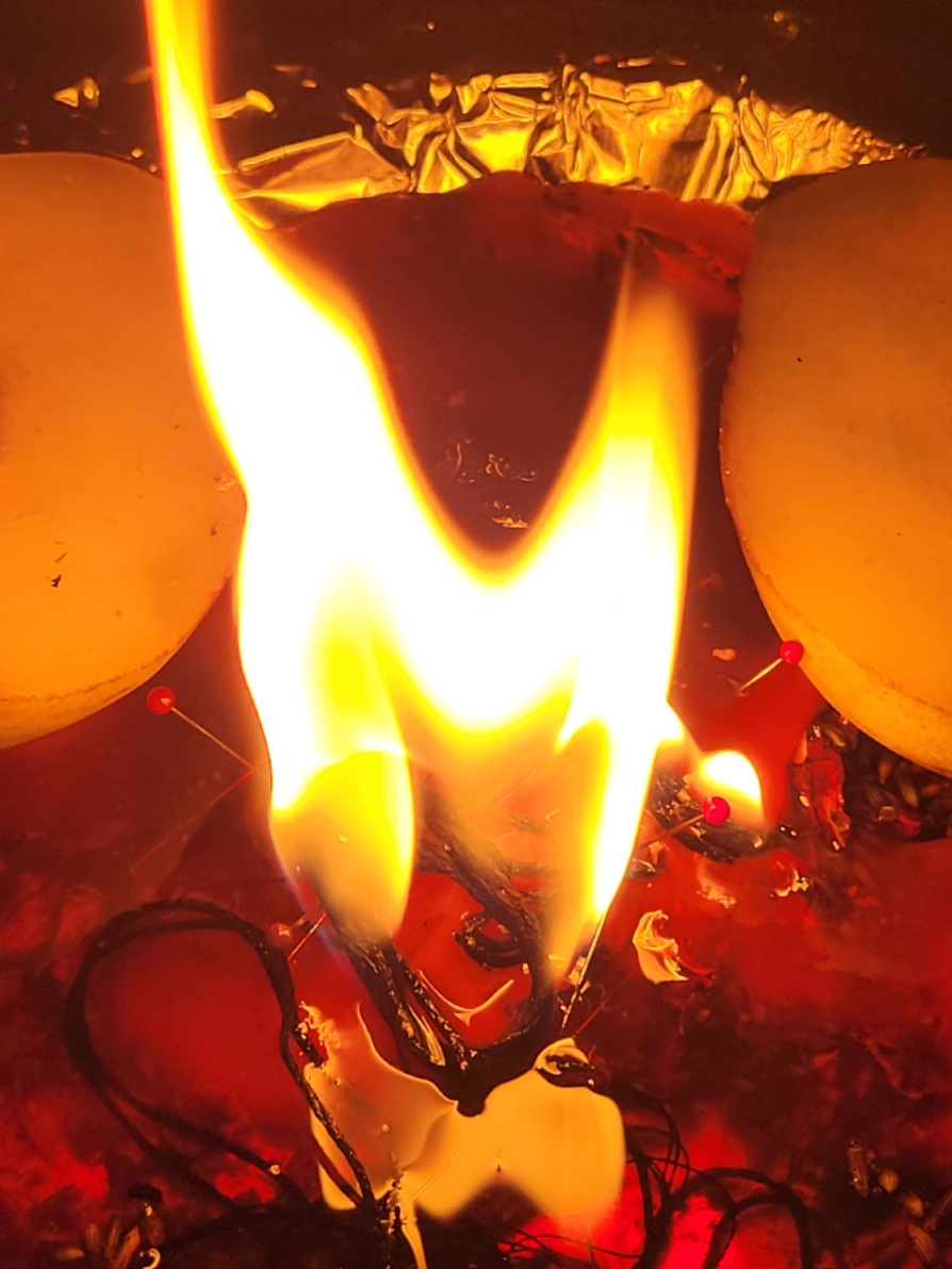 Revealing and breaking a curse for a client. 🔥 #lovespells #curse #fire #witchcraft #magic #brujeria #witch #hexing #anger #lust #control #fyp #fy #witchtok #power #candle #shadowwork #baneful 