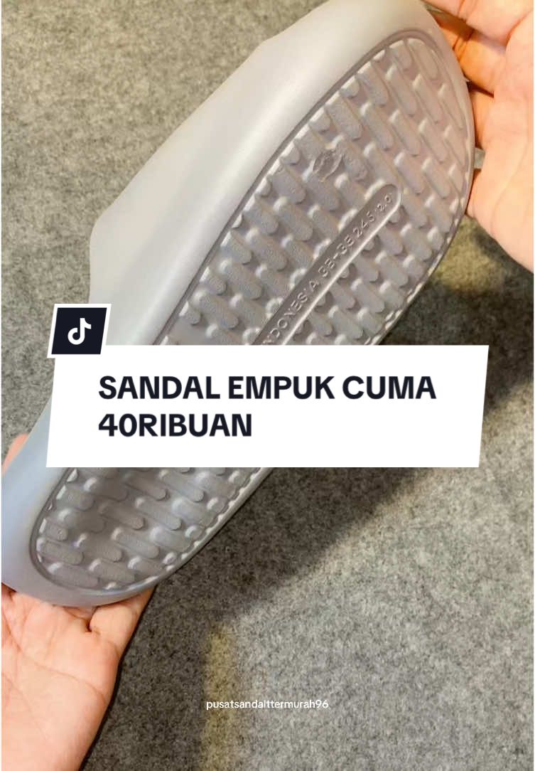Sandal bantal dan empuk cuma 40ribuan#sandalwanita #sandalcowok #sandalmurah #sandalslop #sandalteplek #cuantanpabatas #gebyarbelanjadesember 