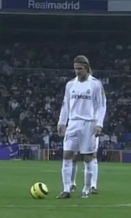 #RealMadrid #galacticos #davidbeckham #freekick 