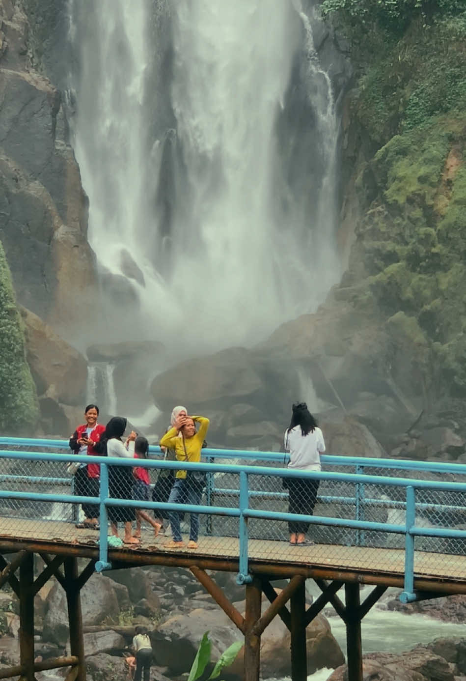 Ayo merapat lagi, hilangkan penat sejenak kita hiling dulu🙃🤣